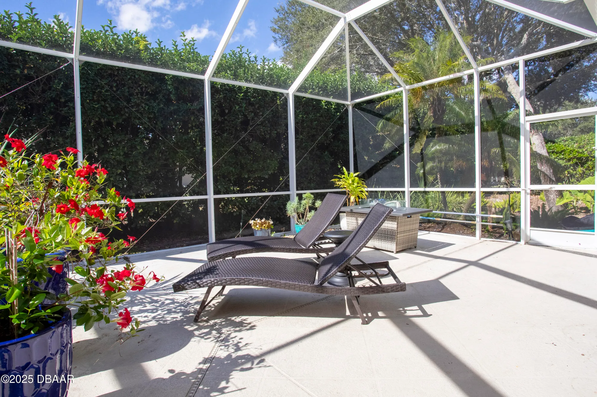 Property Slideshow image 16 of 35 | 1121 killarney dr, Ormond Beach, FL, 32174