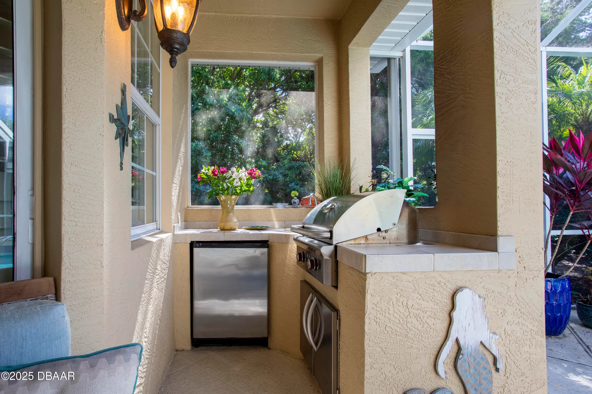 Property Slideshow image 17 of 35 | 1121 killarney dr, Ormond Beach, FL, 32174