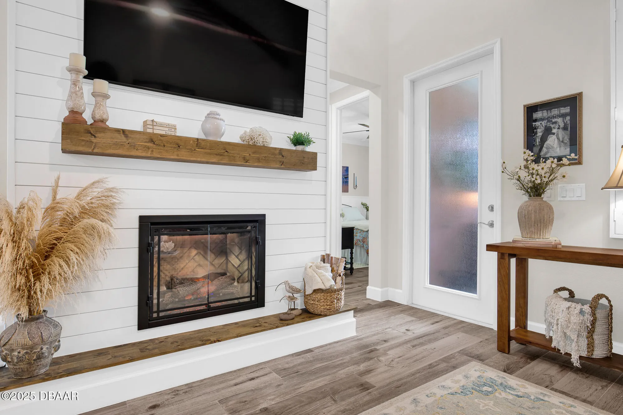 Property Slideshow image 9 of 68 | 557 high tide ln, Daytona Beach, FL, 32124