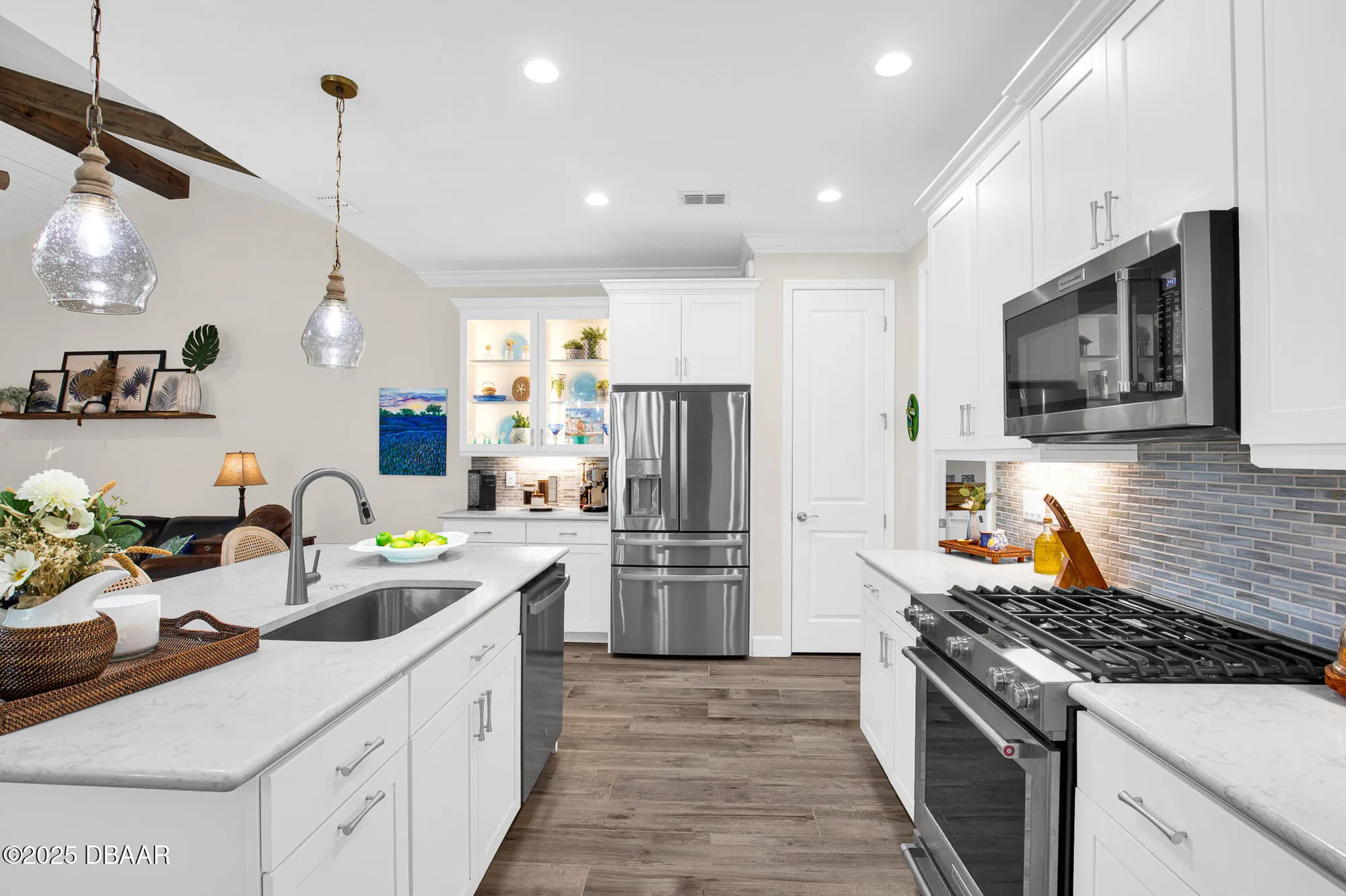 Property Slideshow image 12 of 68 | 557 high tide ln, Daytona Beach, FL, 32124