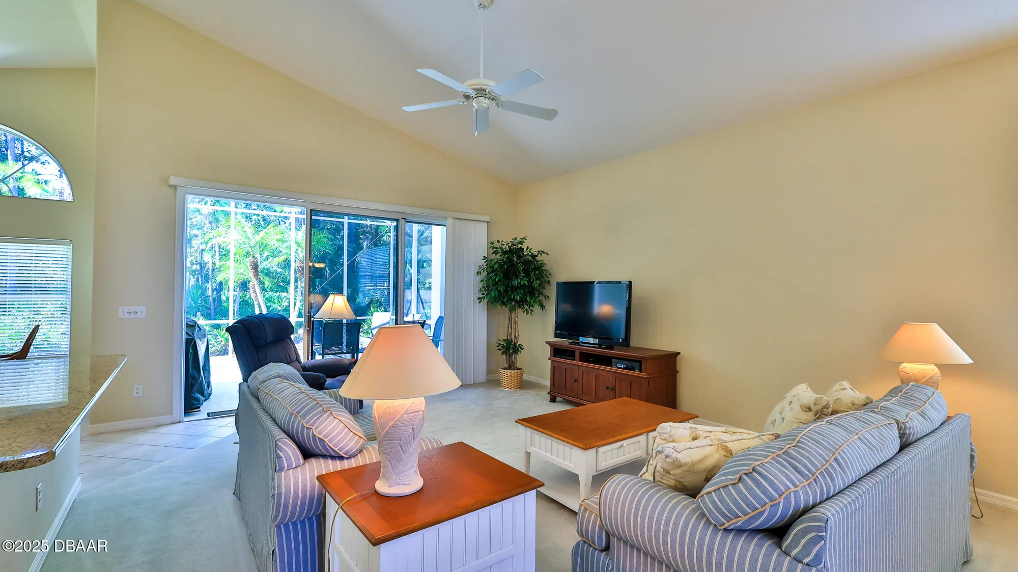 Property Slideshow image 7 of 50 | 1321 sunningdale ln, Ormond Beach, FL, 32174