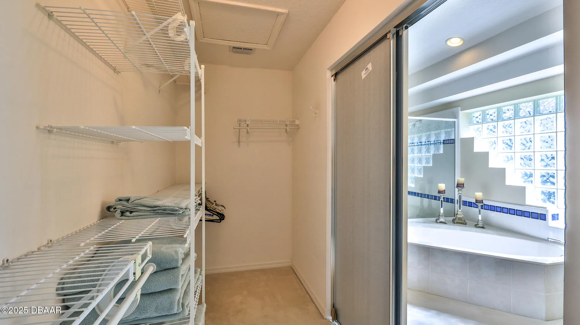 Property Slideshow image 20 of 50 | 1321 sunningdale ln, Ormond Beach, FL, 32174