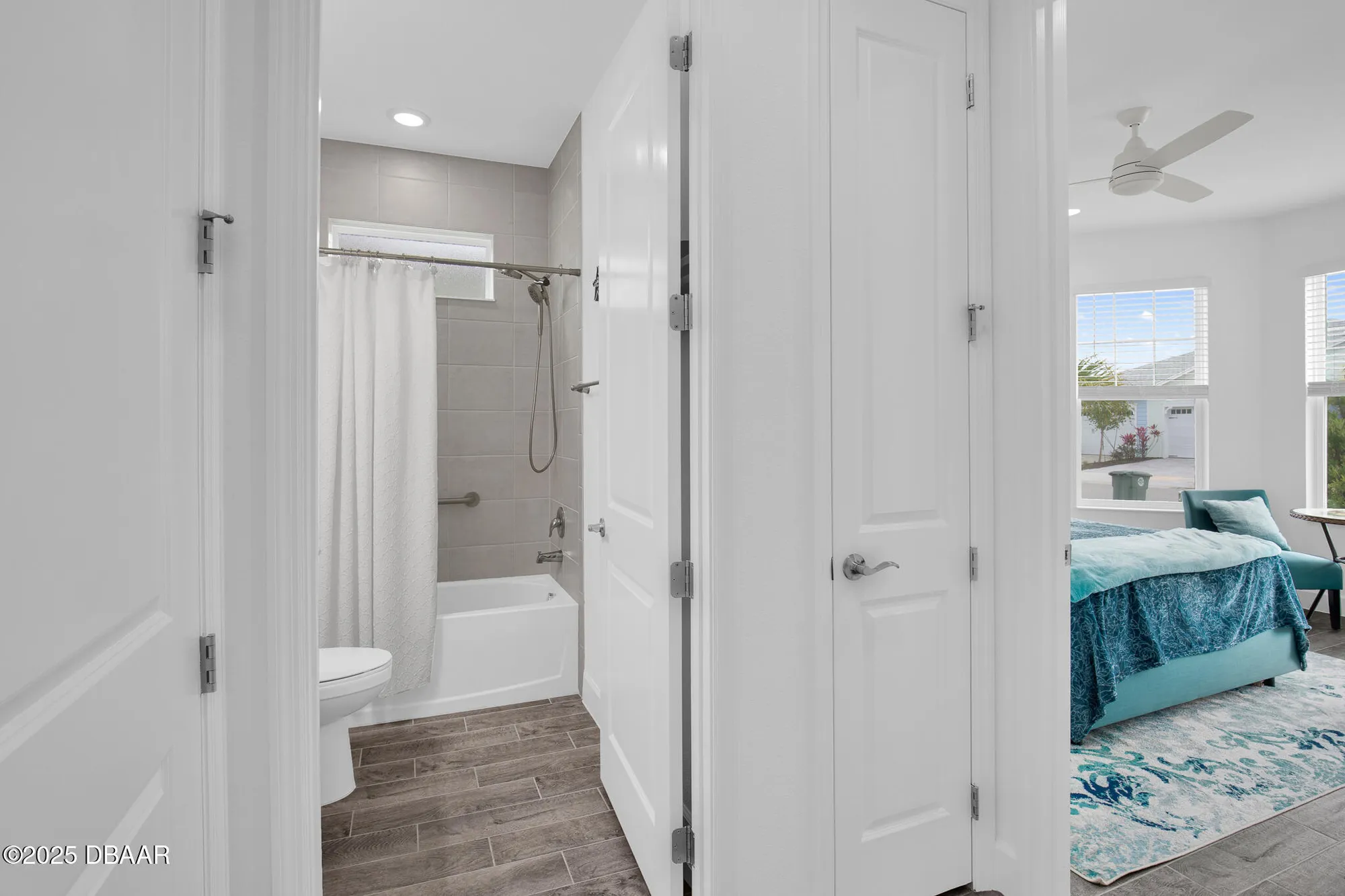 Property Slideshow image 23 of 80 | 306 low tide ln, Daytona Beach, FL, 32124