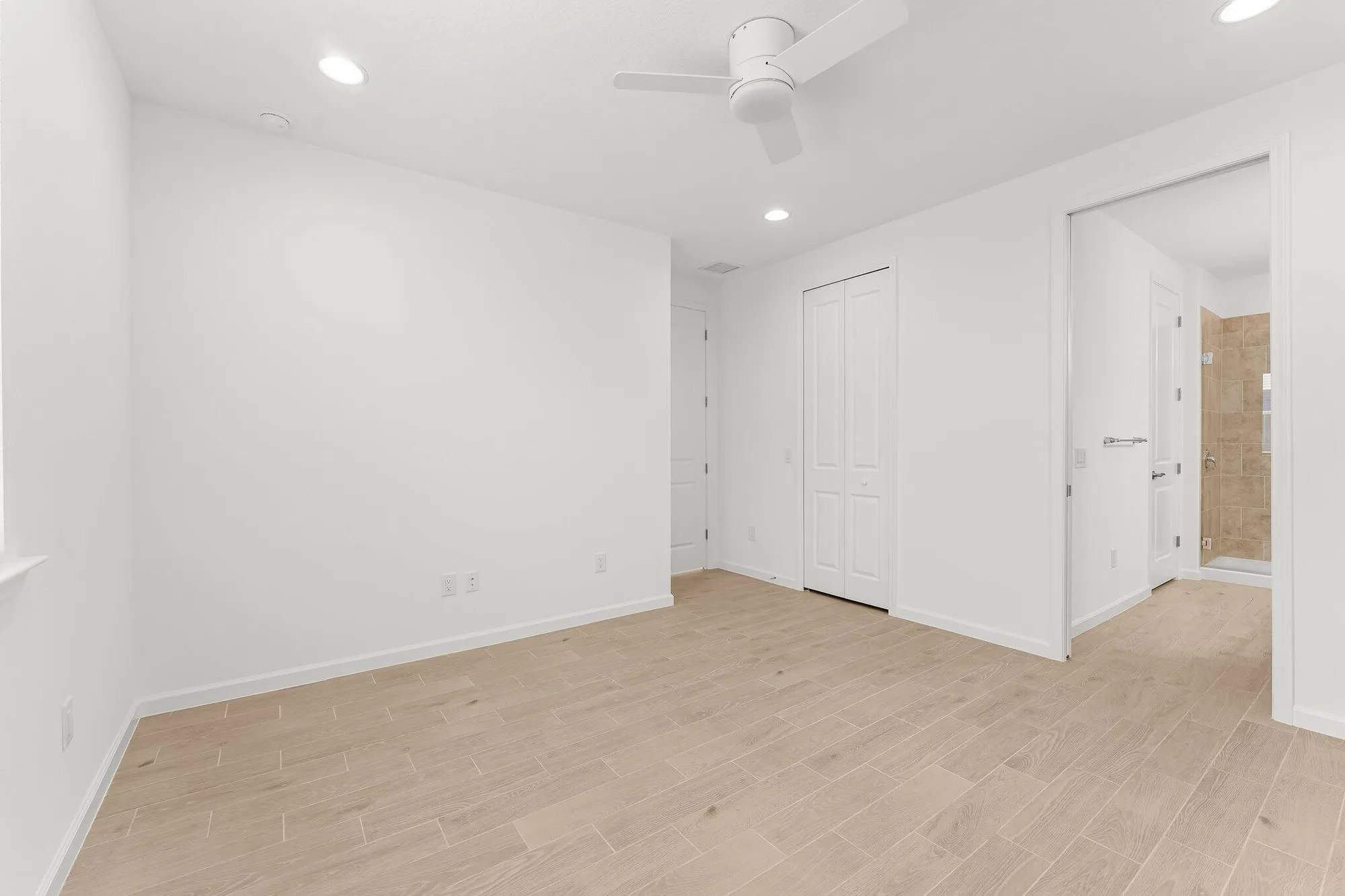 Property Slideshow image 17 of 83 | 8454 dreams float ct, Panama City Beach, FL, 32413