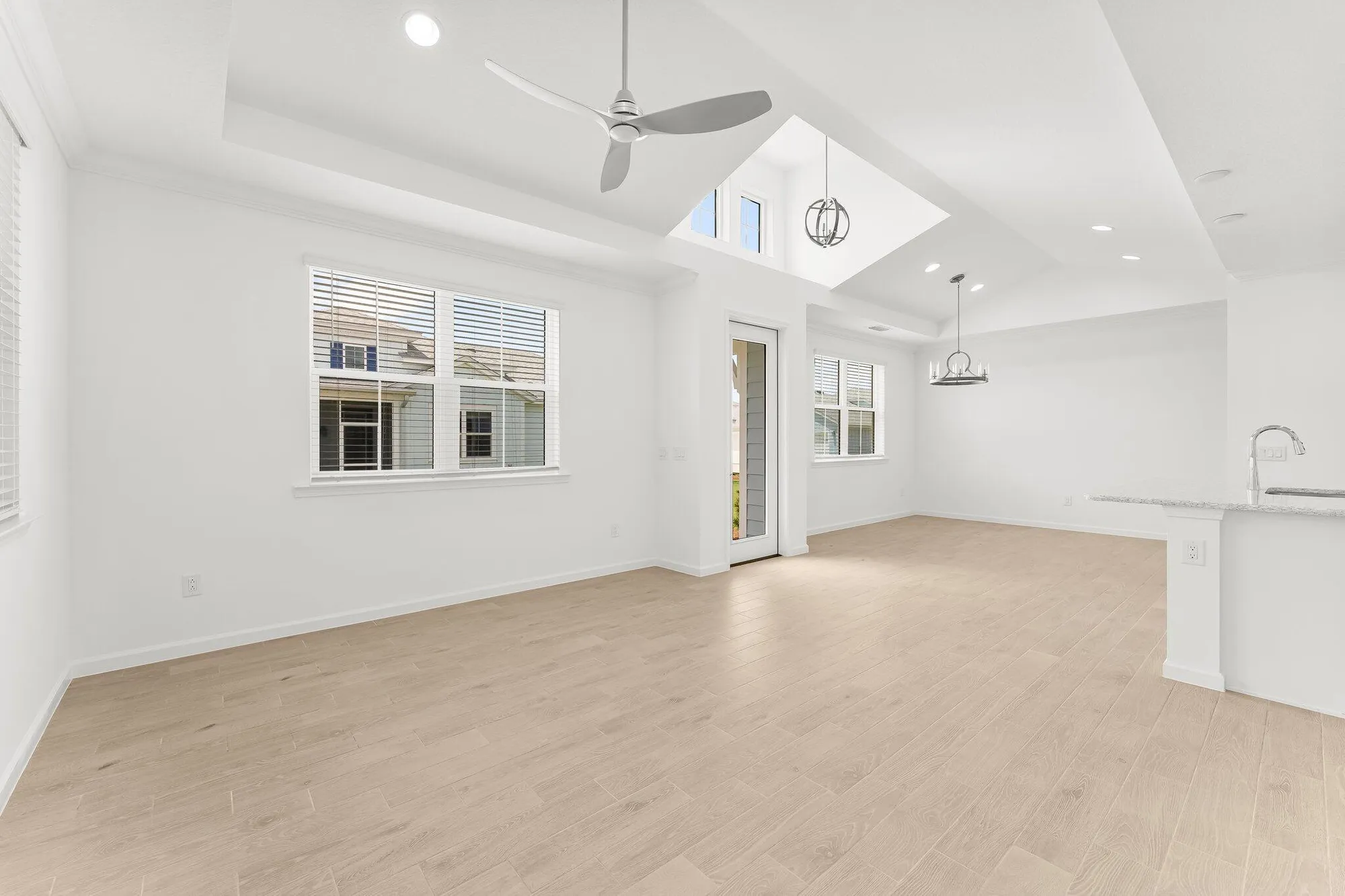 Property Slideshow image 4 of 83 | 8454 dreams float ct, Panama City Beach, FL, 32413