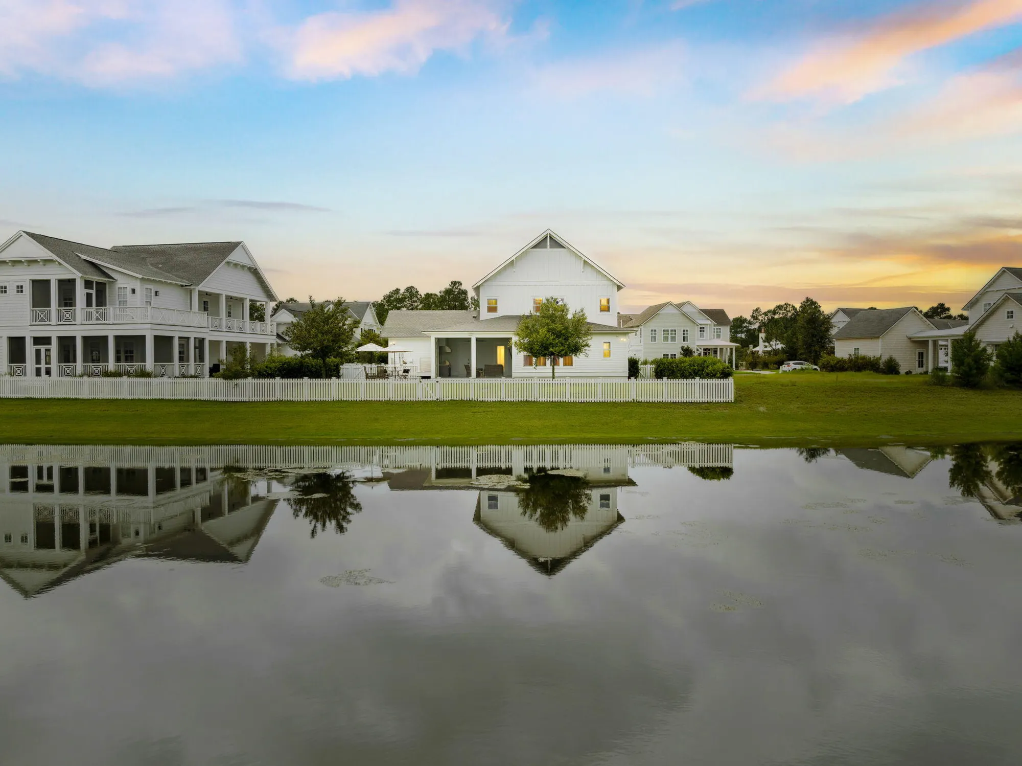 Property Slideshow image 5 of 63 | 121 needle cast ln, Inlet Beach, FL, 32461