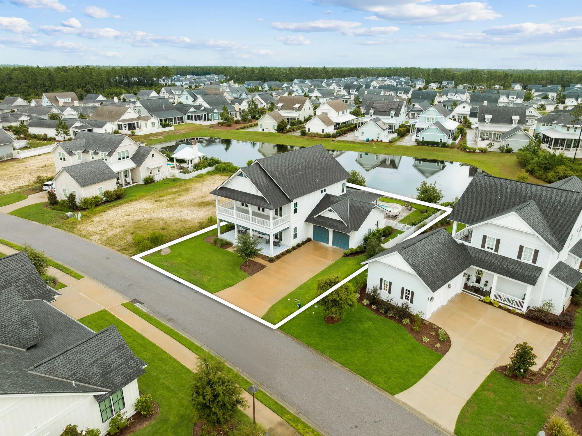 Property Slideshow image 10 of 63 | 121 needle cast ln, Inlet Beach, FL, 32461