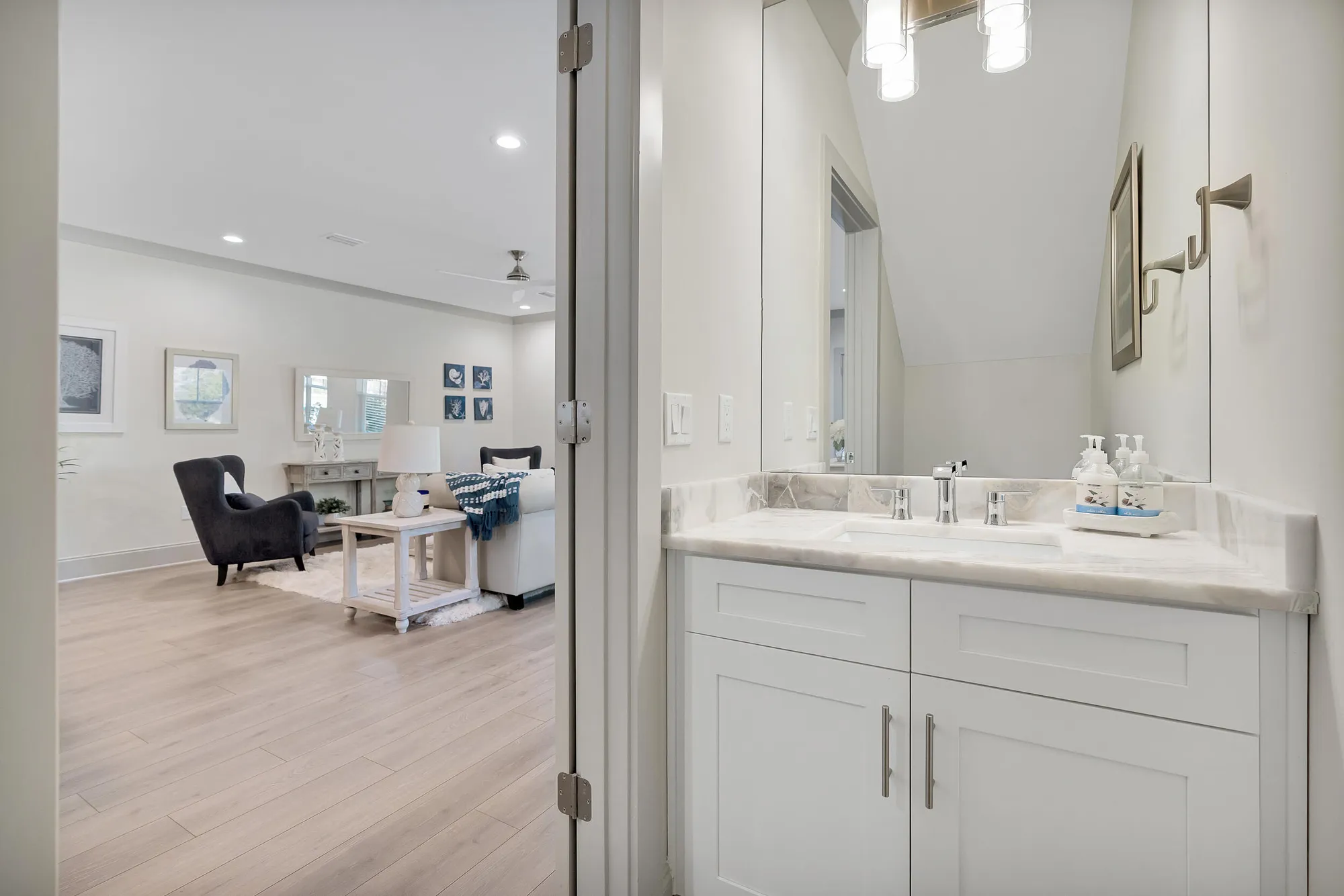 Property Slideshow image 12 of 44 | 135 golden bell ct unit 135b, Inlet Beach, FL, 32461