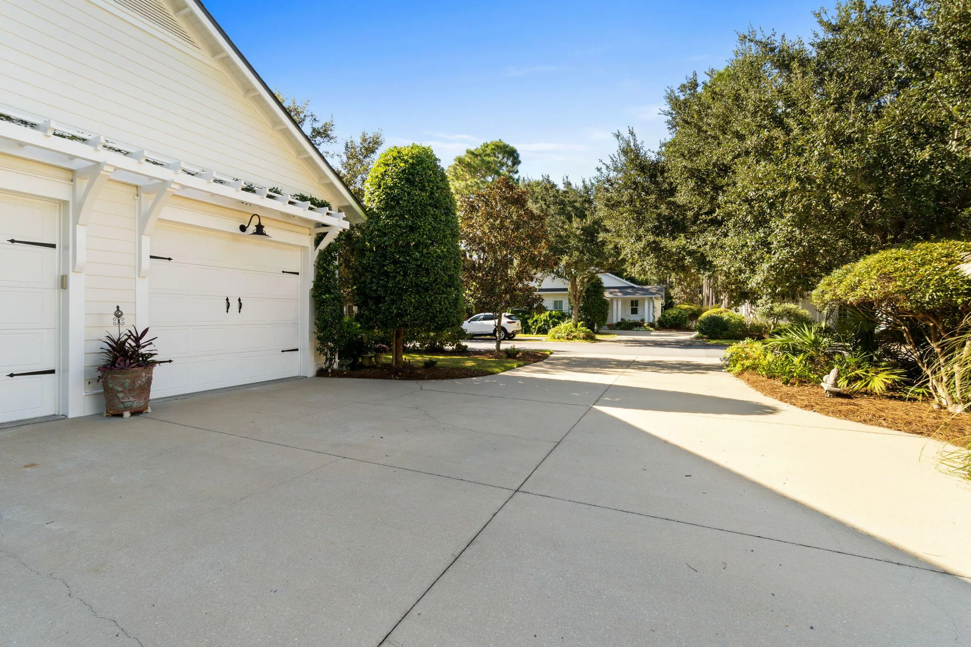 Property Slideshow image 8 of 68 | 654 breakers st, Inlet Beach, FL, 32461