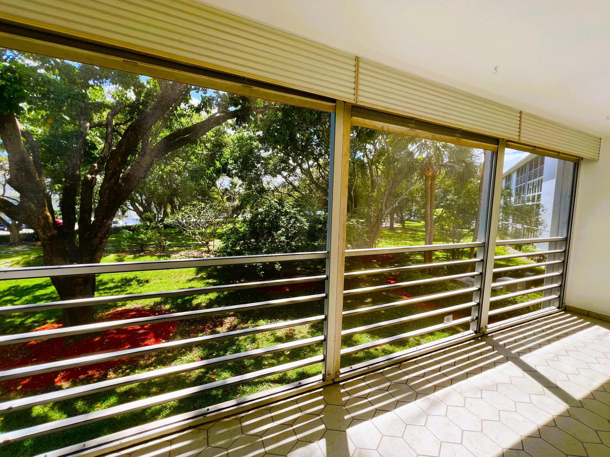 3001 PORTOFINO ISLE E2, COCONUT CREEK, FL 33066 | Wynmoor Village | 55 ...