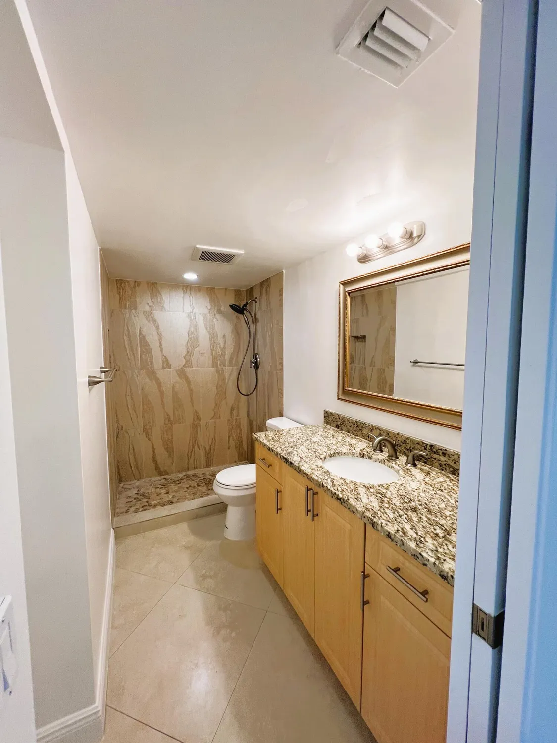 3001 PORTOFINO ISLE E2, COCONUT CREEK, FL 33066 | Wynmoor Village | 55 ...