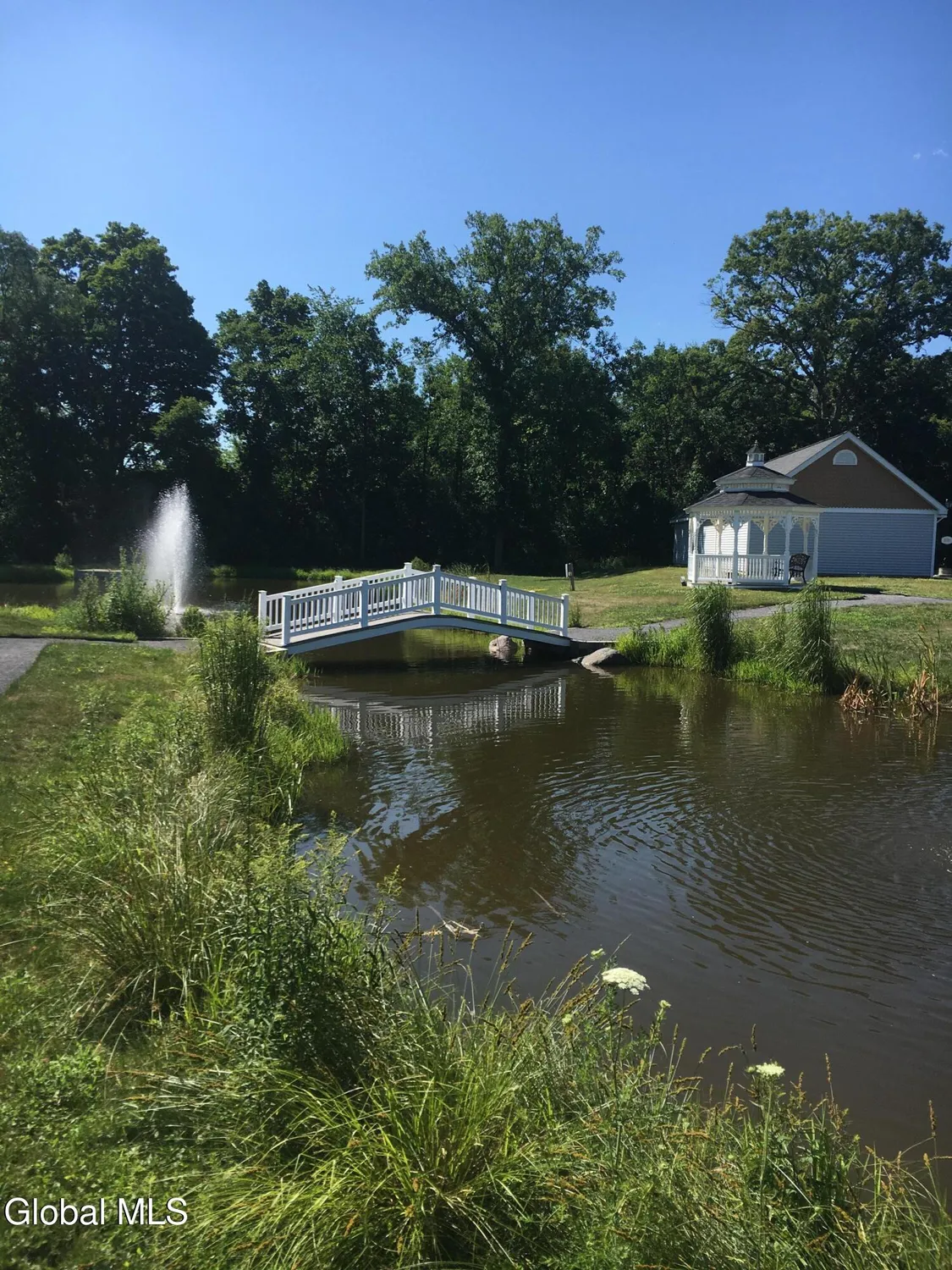 Property Slideshow image 17 of 26 | 107 kelly cir, Altamont, NY, 12009