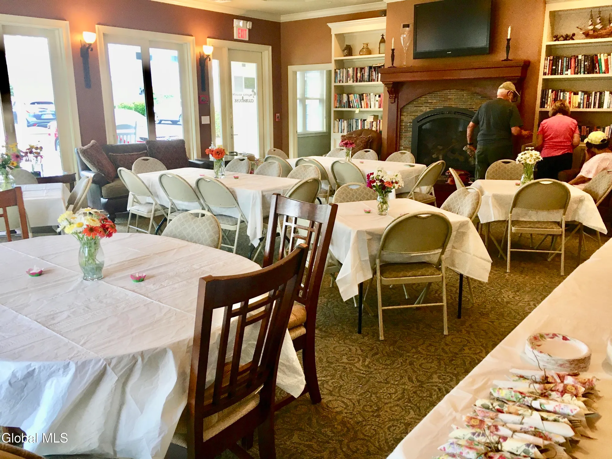 Property Slideshow image 21 of 26 | 107 kelly cir, Altamont, NY, 12009