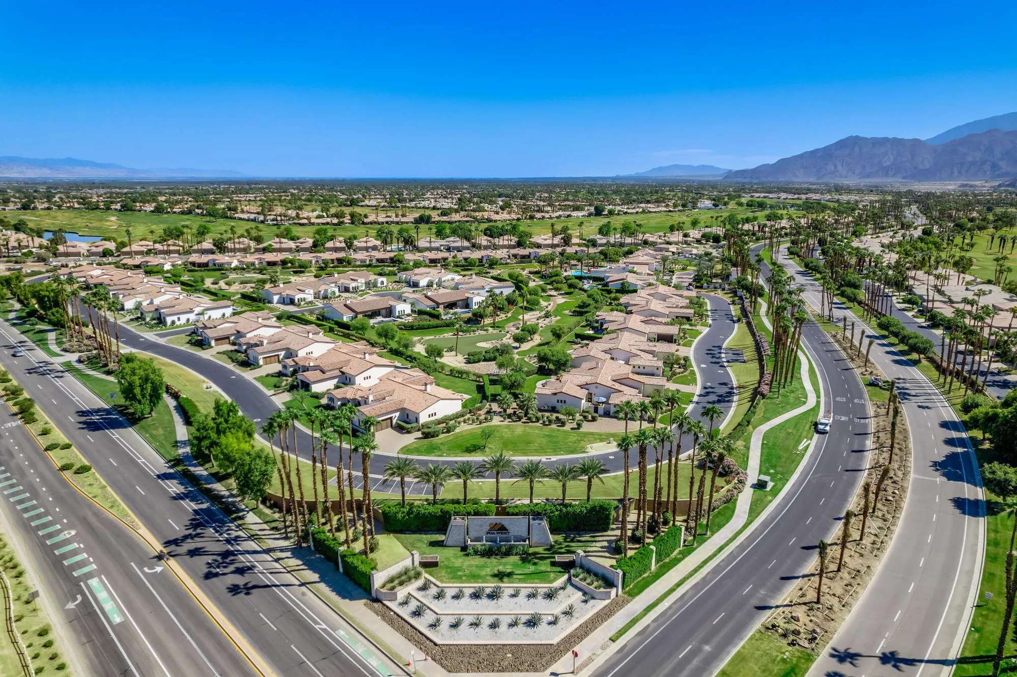 Property Slideshow image 30 of 30 | 80-205 n residence club drive dr 20-02, La Quinta, CA, 92253