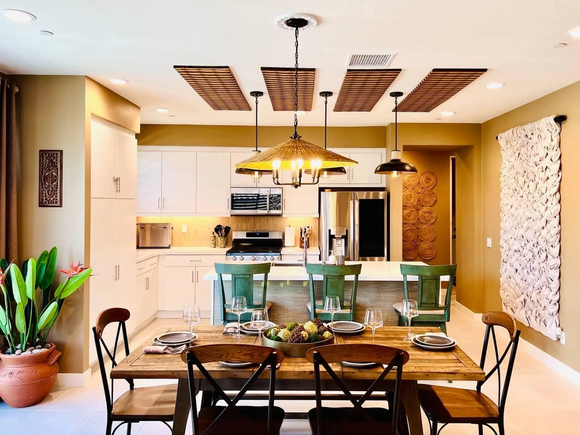 Property Slideshow image 12 of 35 | 80269 redstone way, La Quinta, CA, 92253