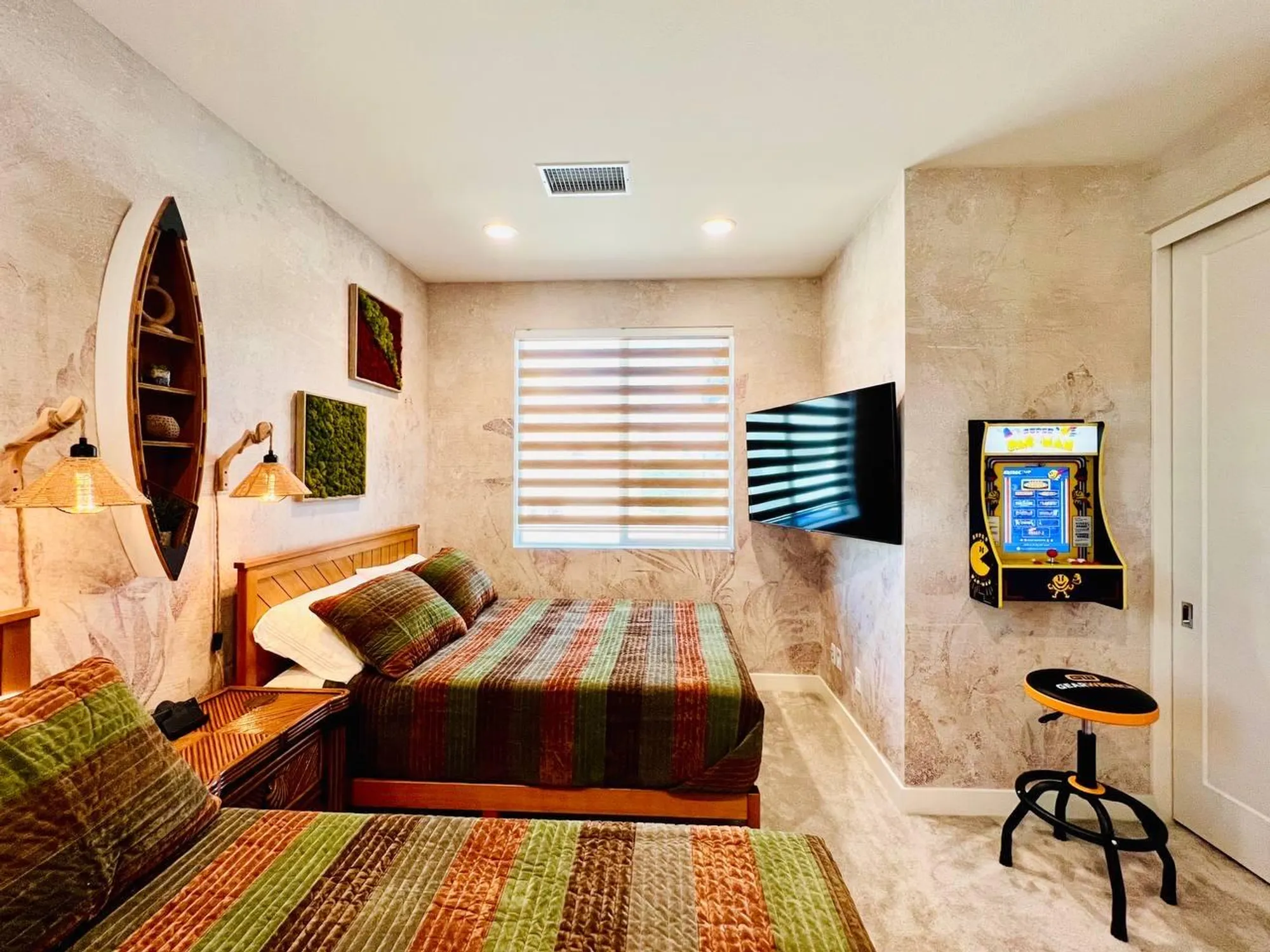 Property Slideshow image 16 of 35 | 80269 redstone way, La Quinta, CA, 92253