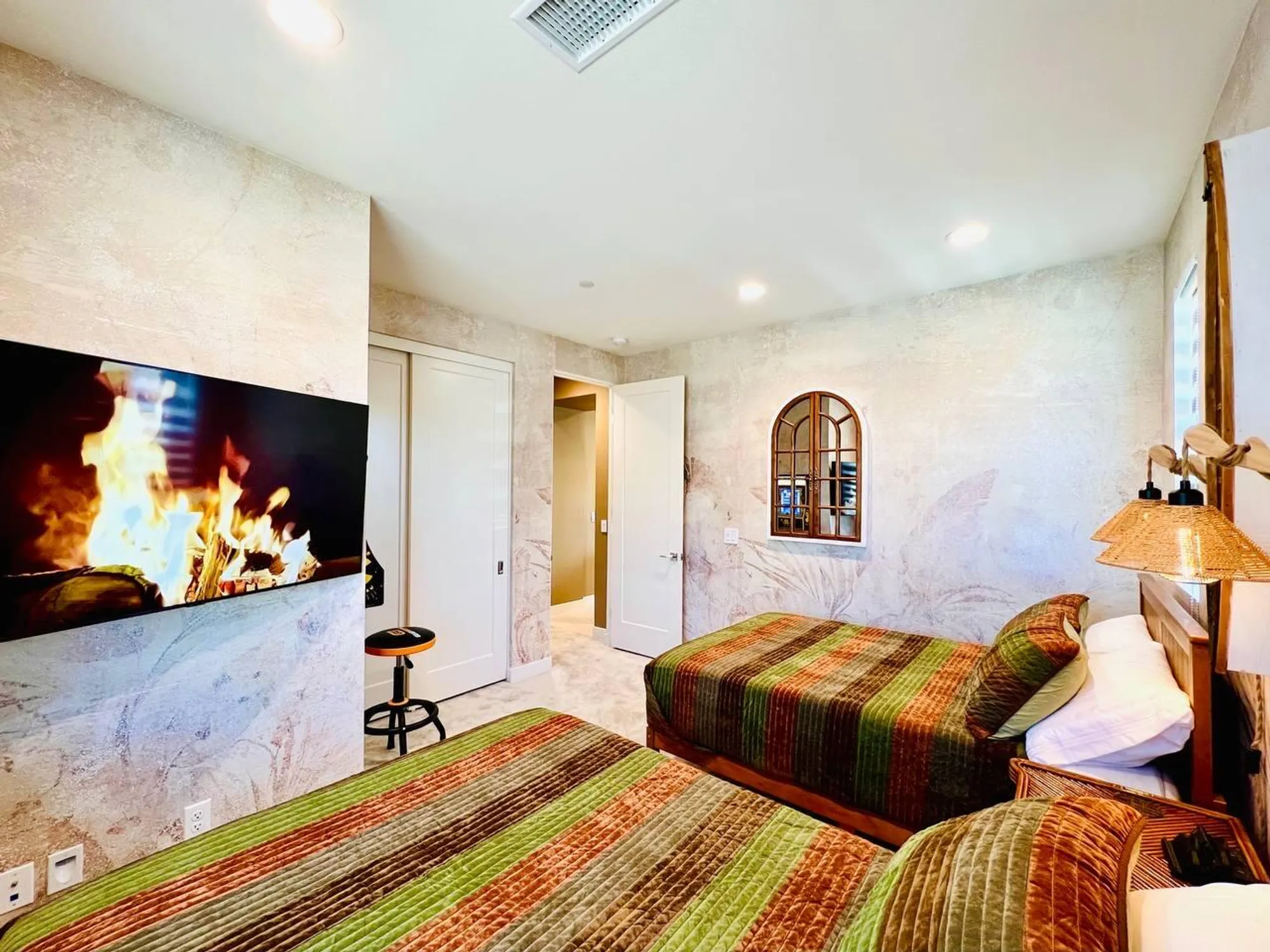 Property Slideshow image 17 of 35 | 80269 redstone way, La Quinta, CA, 92253