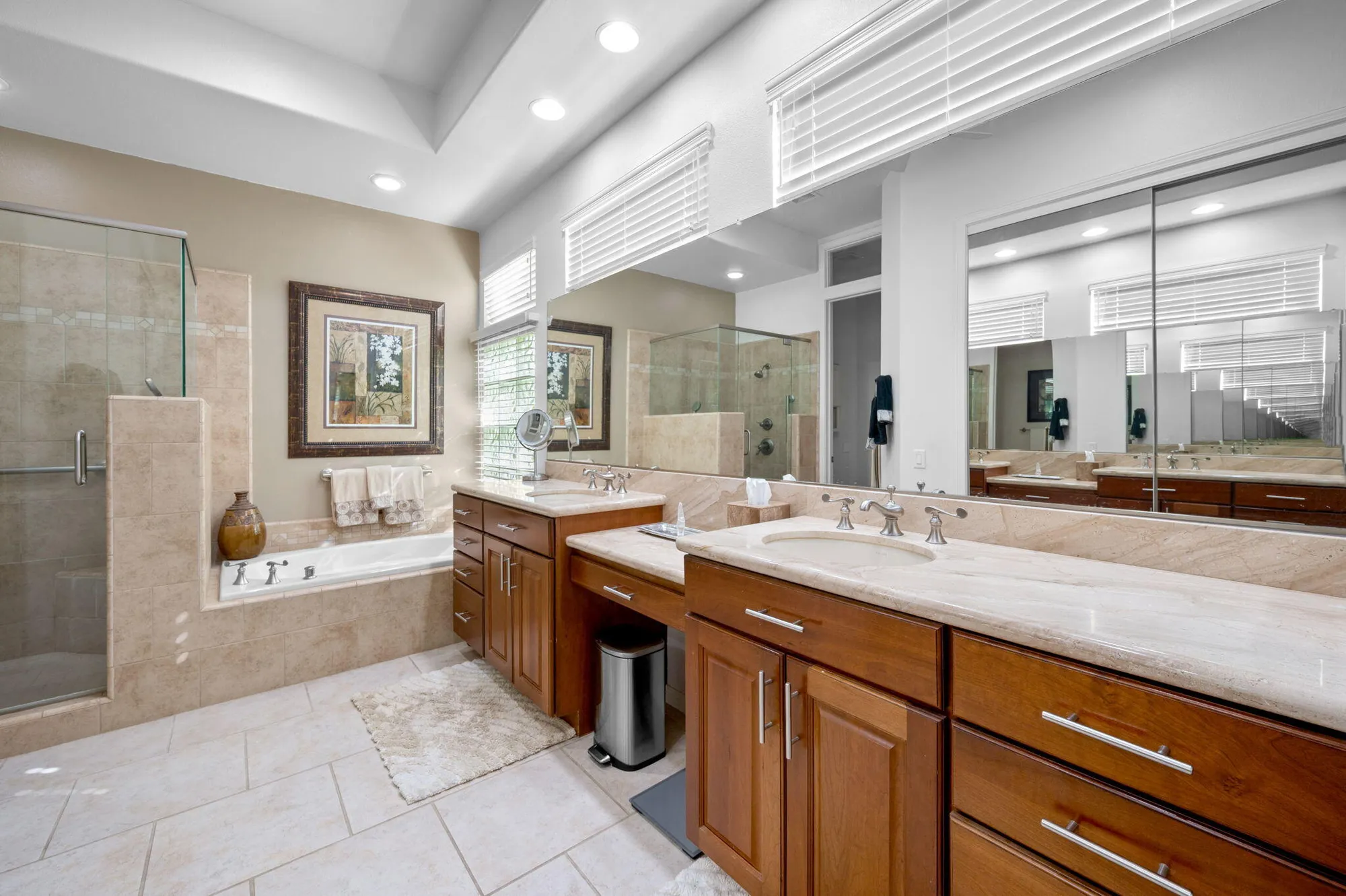 Property Slideshow image 20 of 44 | 78467 sterling ln, Palm Desert, CA, 92211