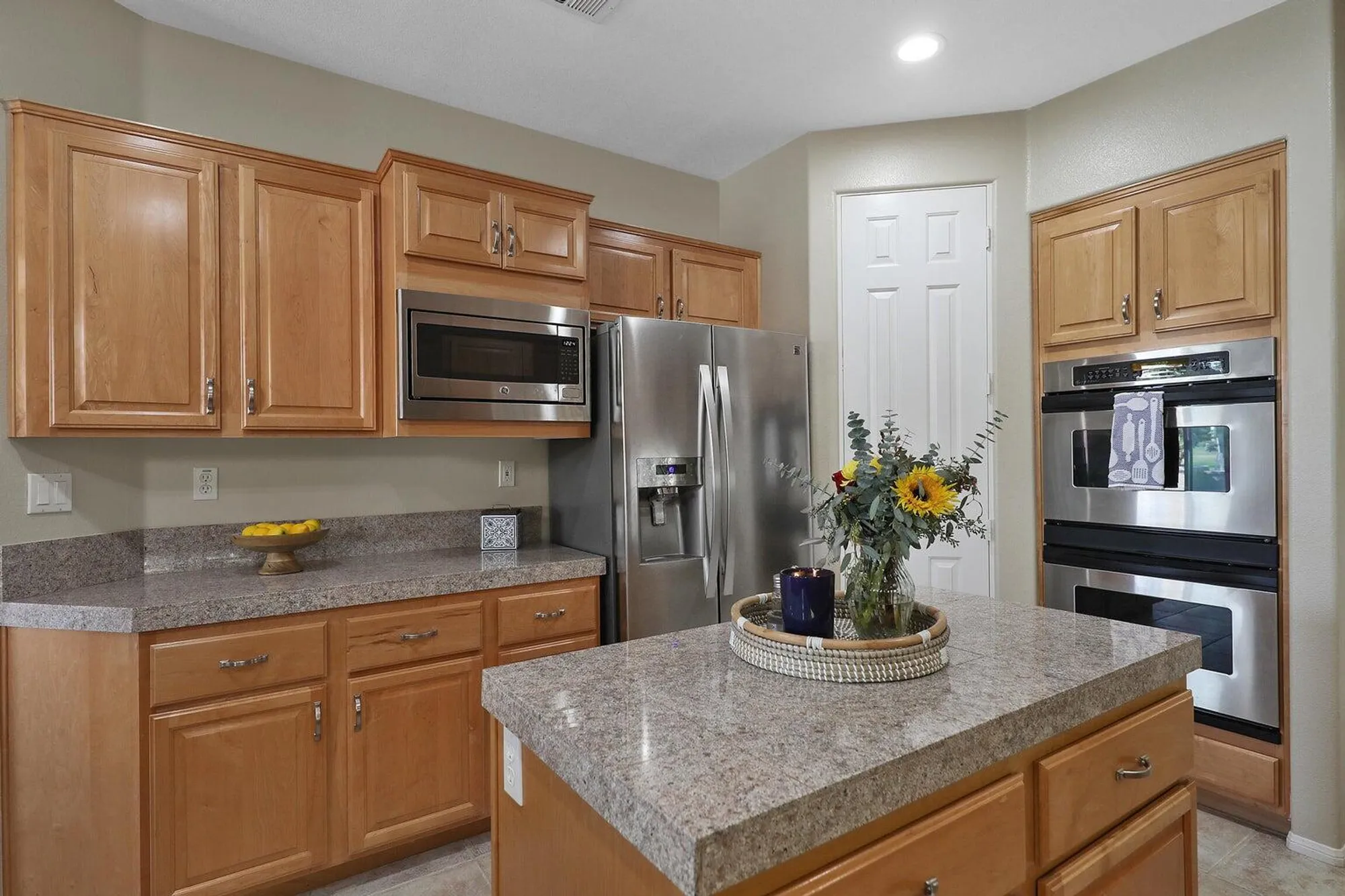 Property Slideshow image 12 of 44 | 55318 tanglewood, La Quinta, CA, 92253