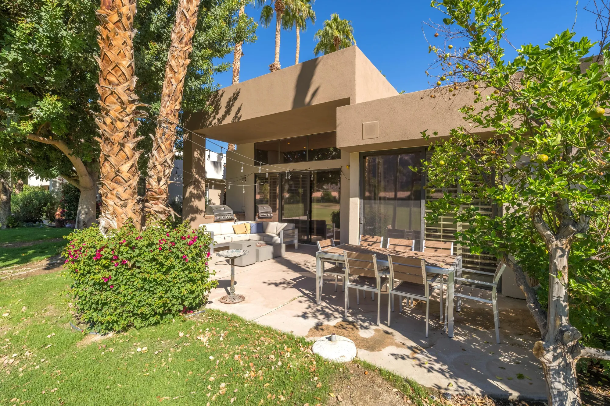 Property Slideshow image 11 of 33 | 55069 oakhill, La Quinta, CA, 92253