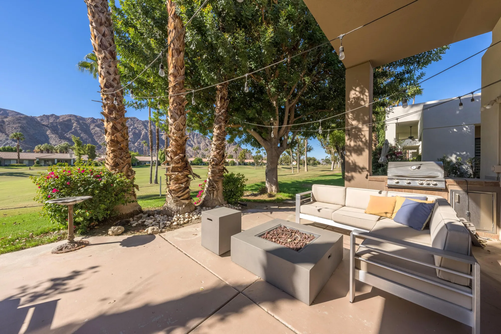 Property Slideshow image 13 of 33 | 55069 oakhill, La Quinta, CA, 92253