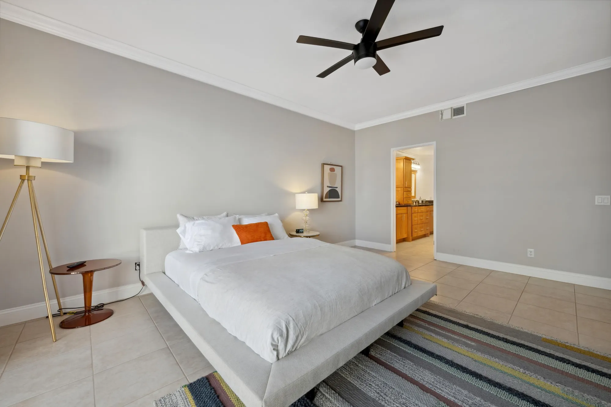 Property Slideshow image 27 of 33 | 55069 oakhill, La Quinta, CA, 92253