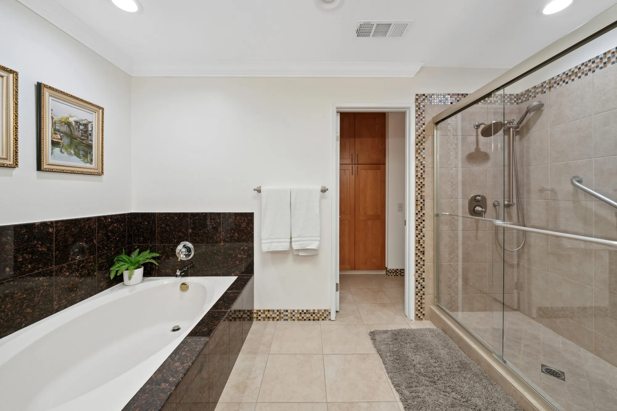 Property Slideshow image 29 of 33 | 55069 oakhill, La Quinta, CA, 92253