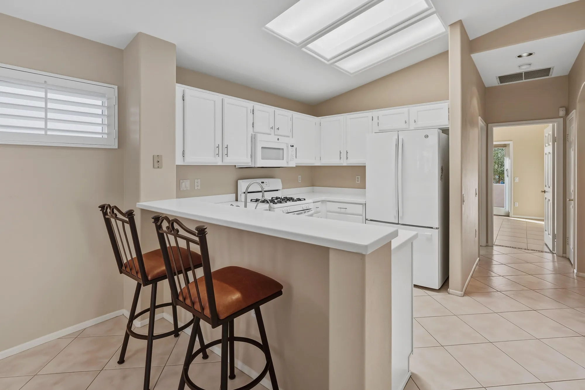 Property Slideshow image 12 of 25 | 78312 yucca blossom dr, Palm Desert, CA, 92211