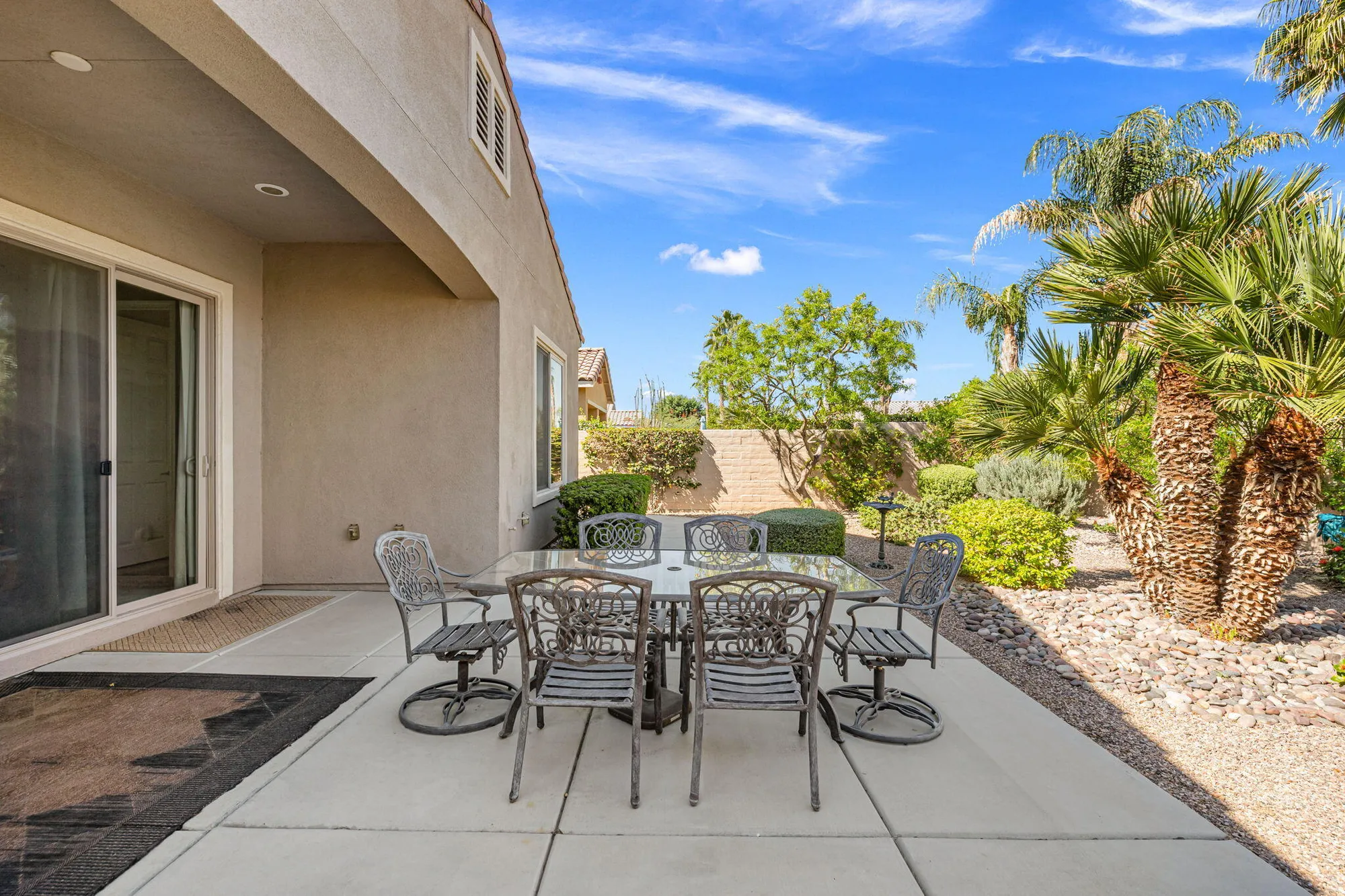 Property Slideshow image 13 of 40 | 81708 avenida de baile, Indio, CA, 92203