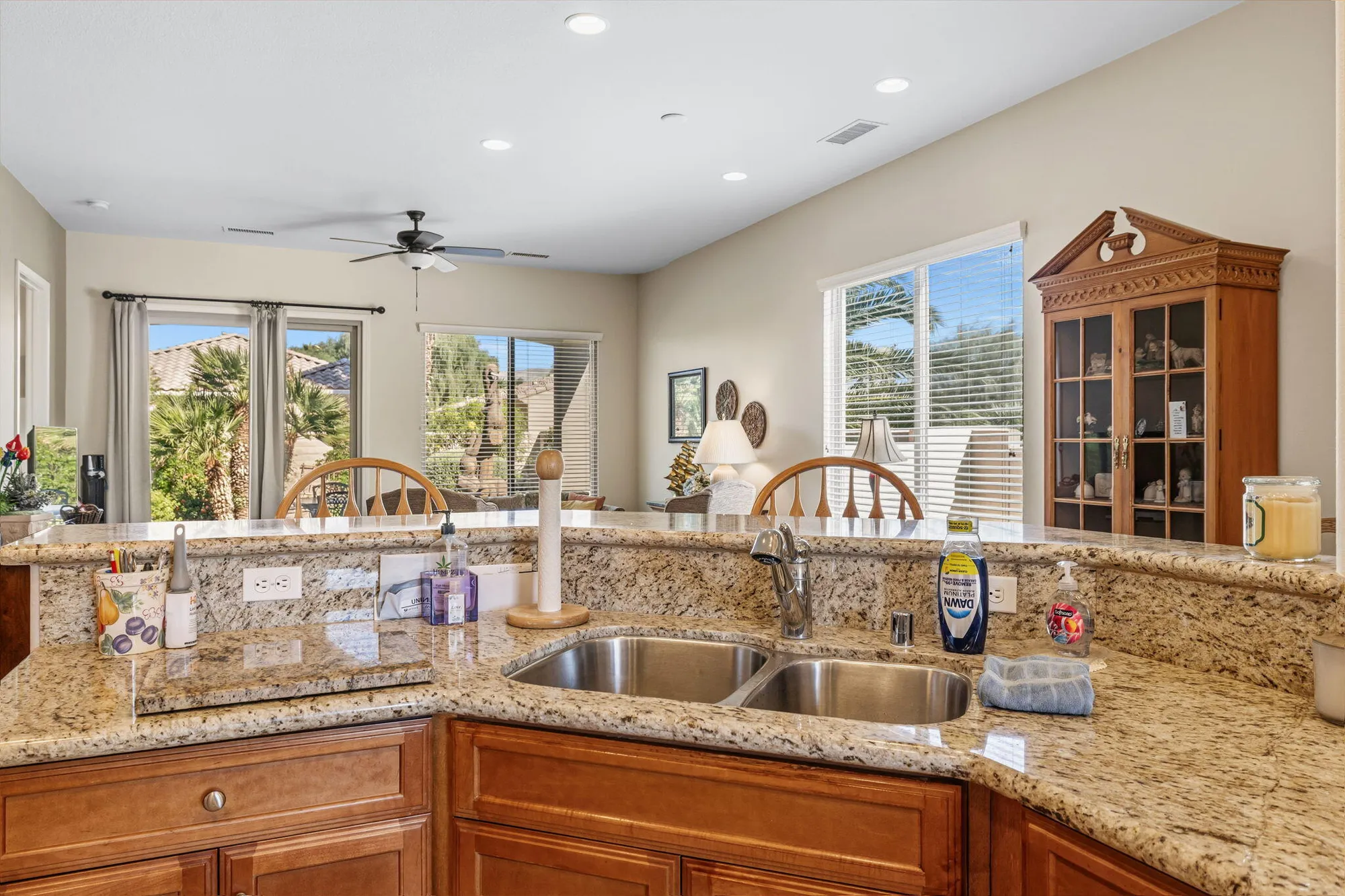 Property Slideshow image 24 of 40 | 81708 avenida de baile, Indio, CA, 92203