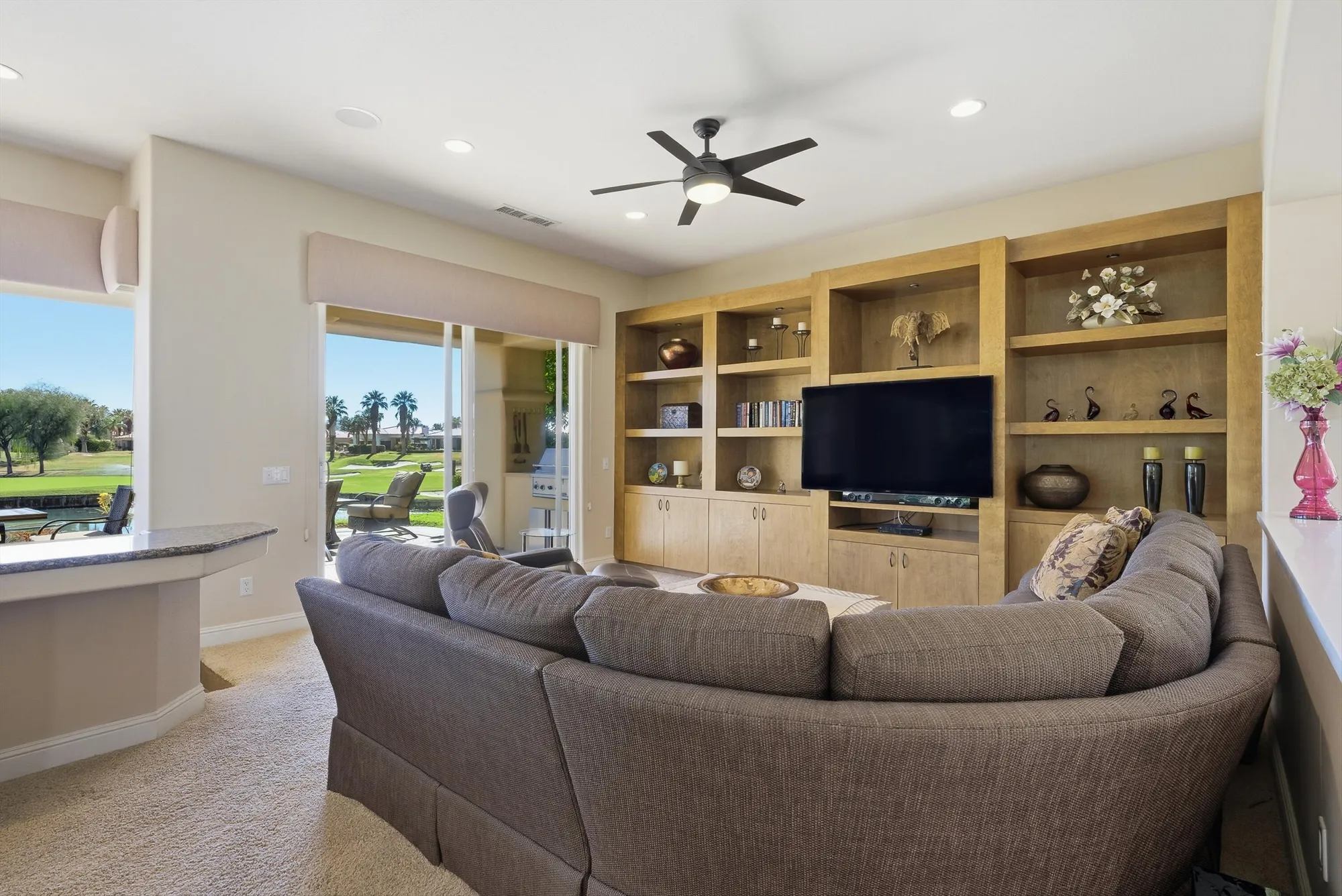 Property Slideshow image 13 of 35 | 55274 big spg, La Quinta, CA, 92253