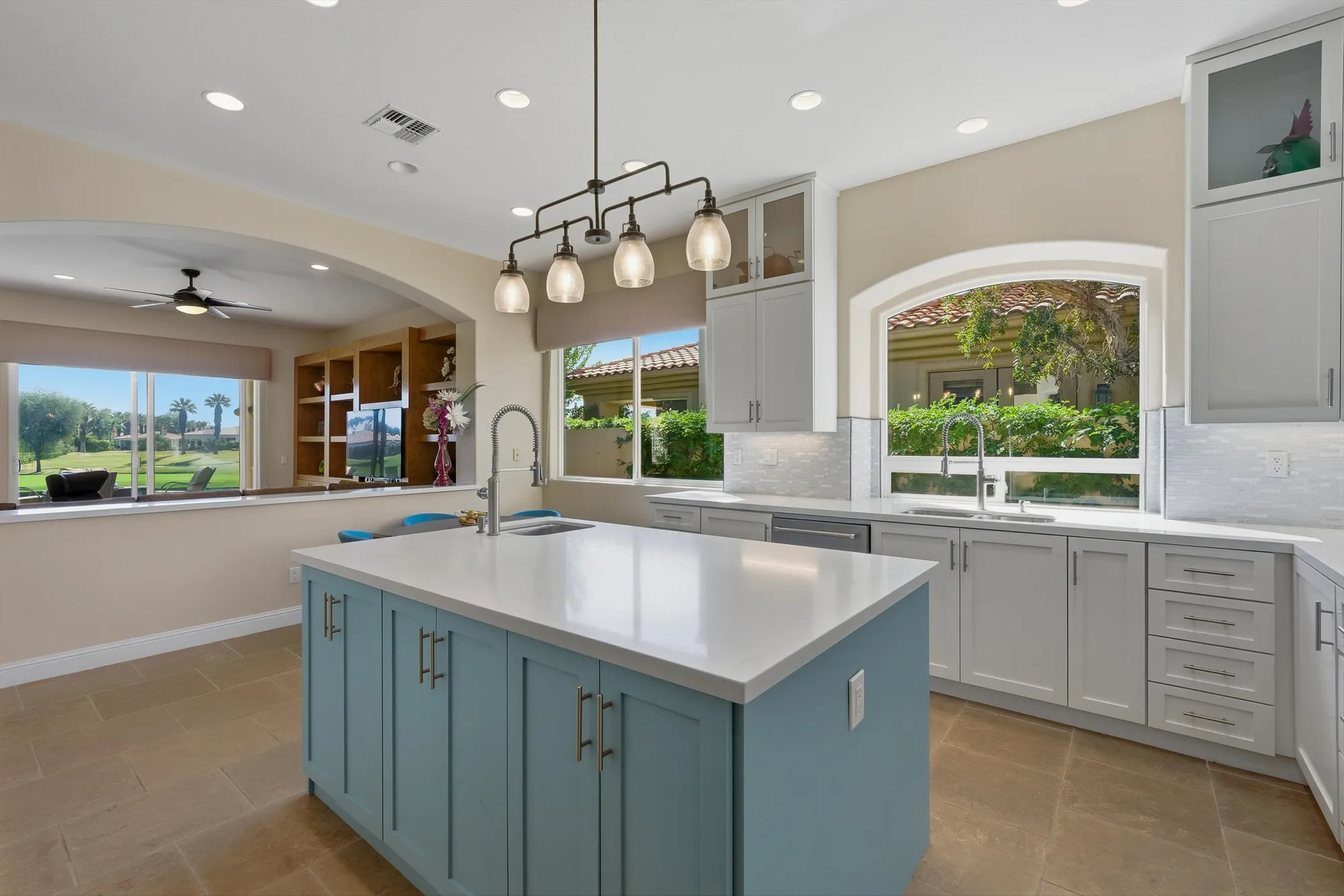 Property Slideshow image 18 of 35 | 55274 big spg, La Quinta, CA, 92253