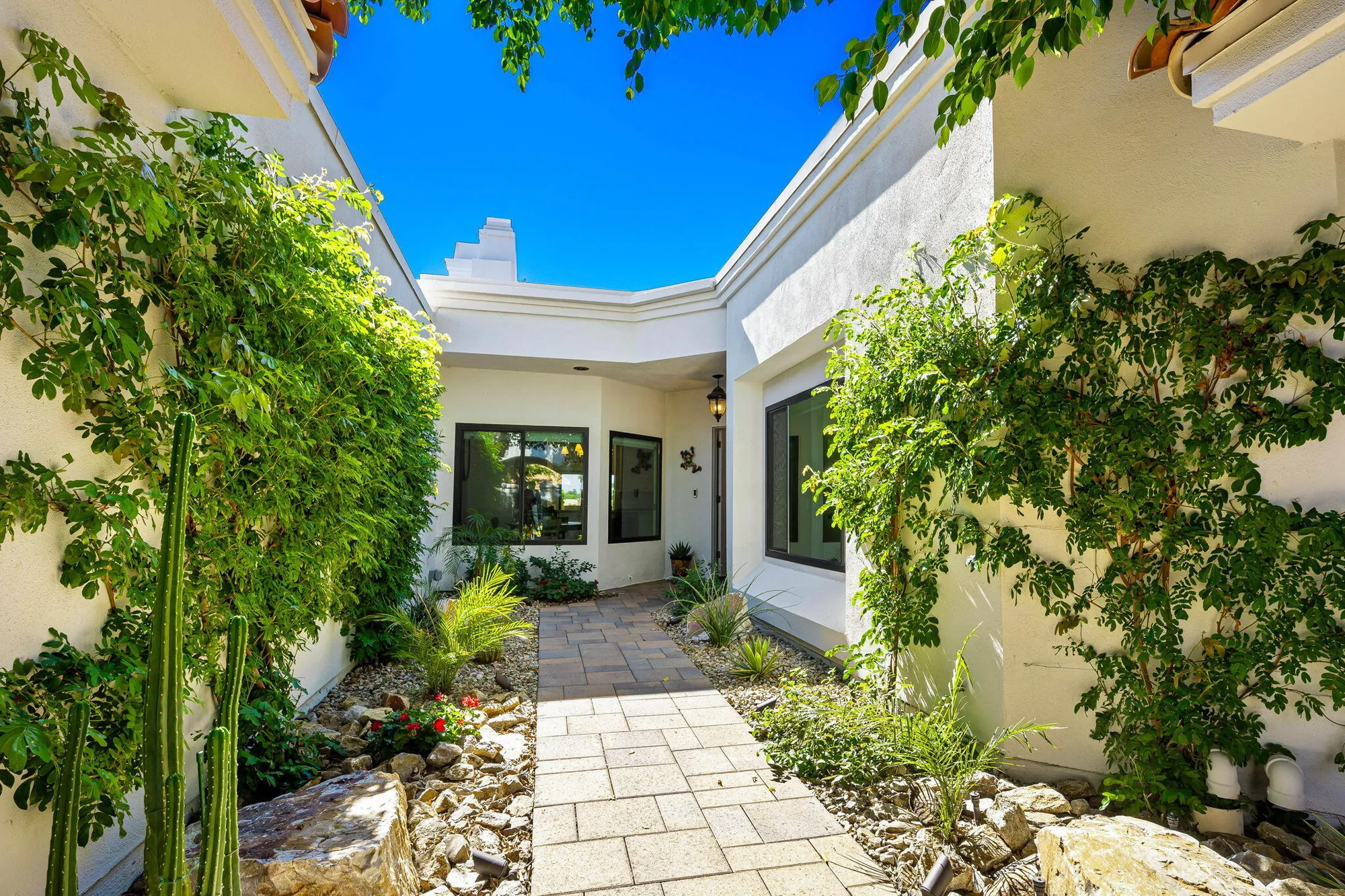 Property Slideshow image 7 of 44 | 54648 inverness way, La Quinta, CA, 92253