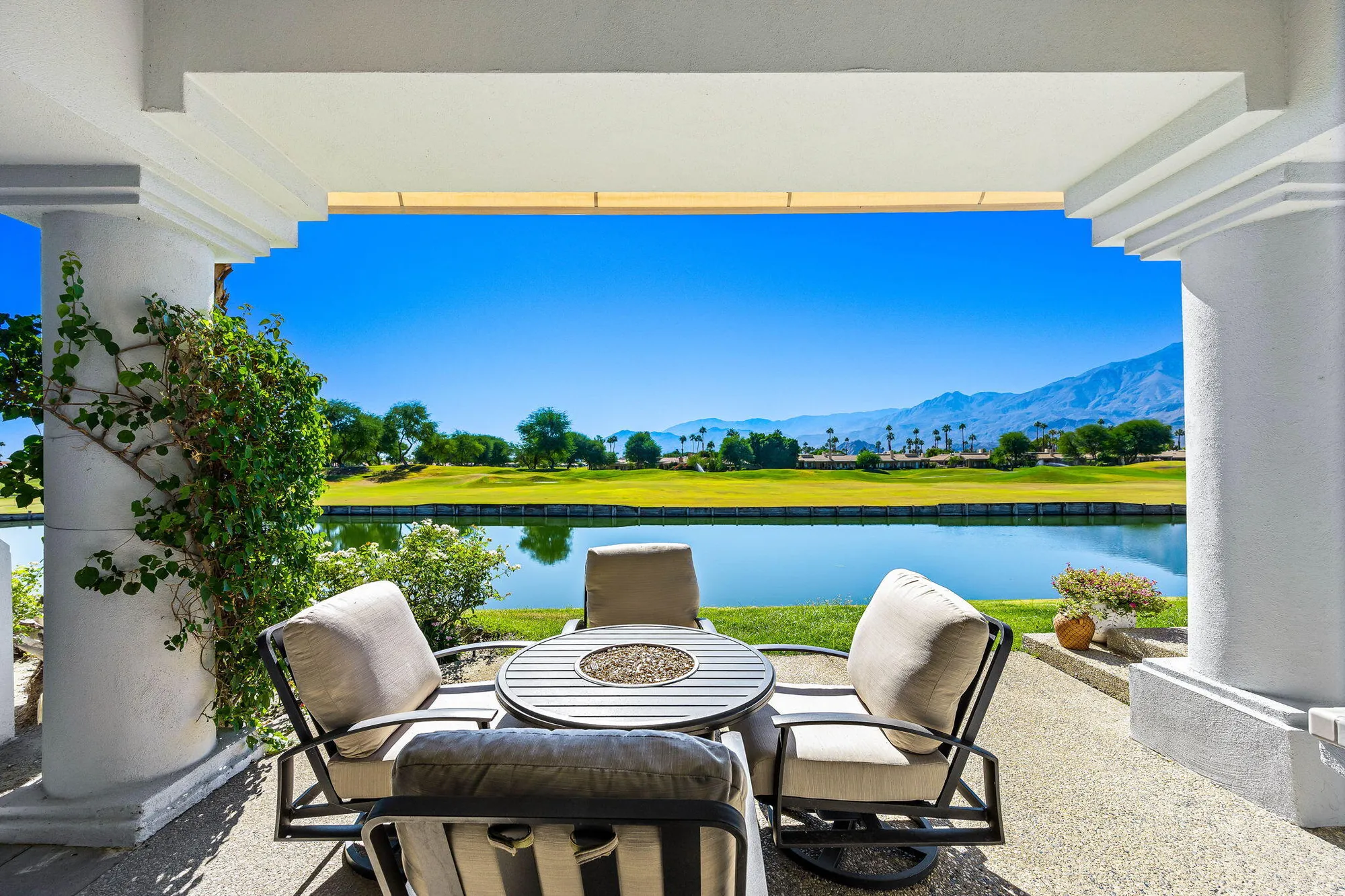 Property Slideshow image 2 of 44 | 54648 inverness way, La Quinta, CA, 92253