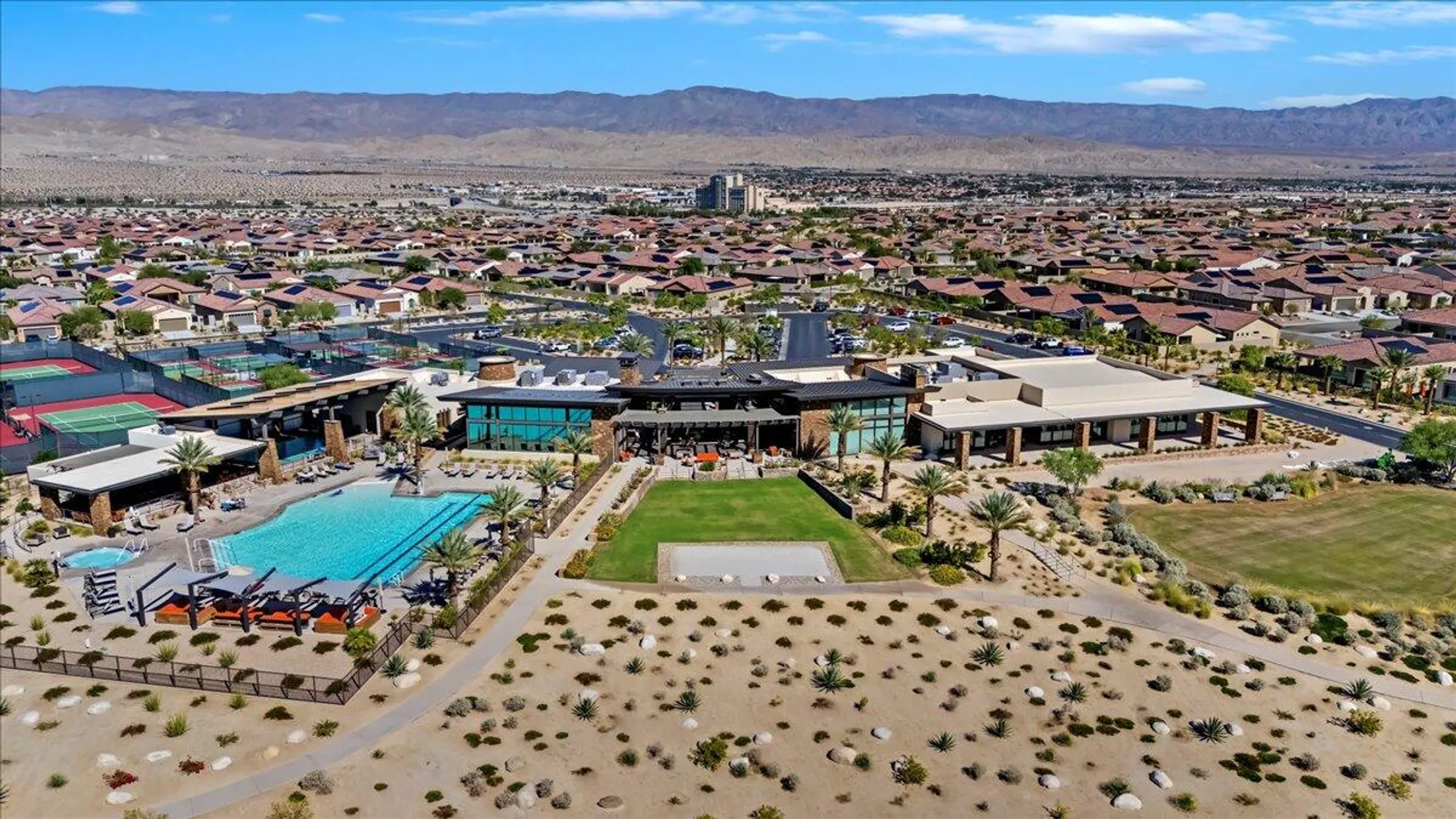 Property Slideshow image 30 of 34 | 66 cabernet, Rancho Mirage, CA, 92270