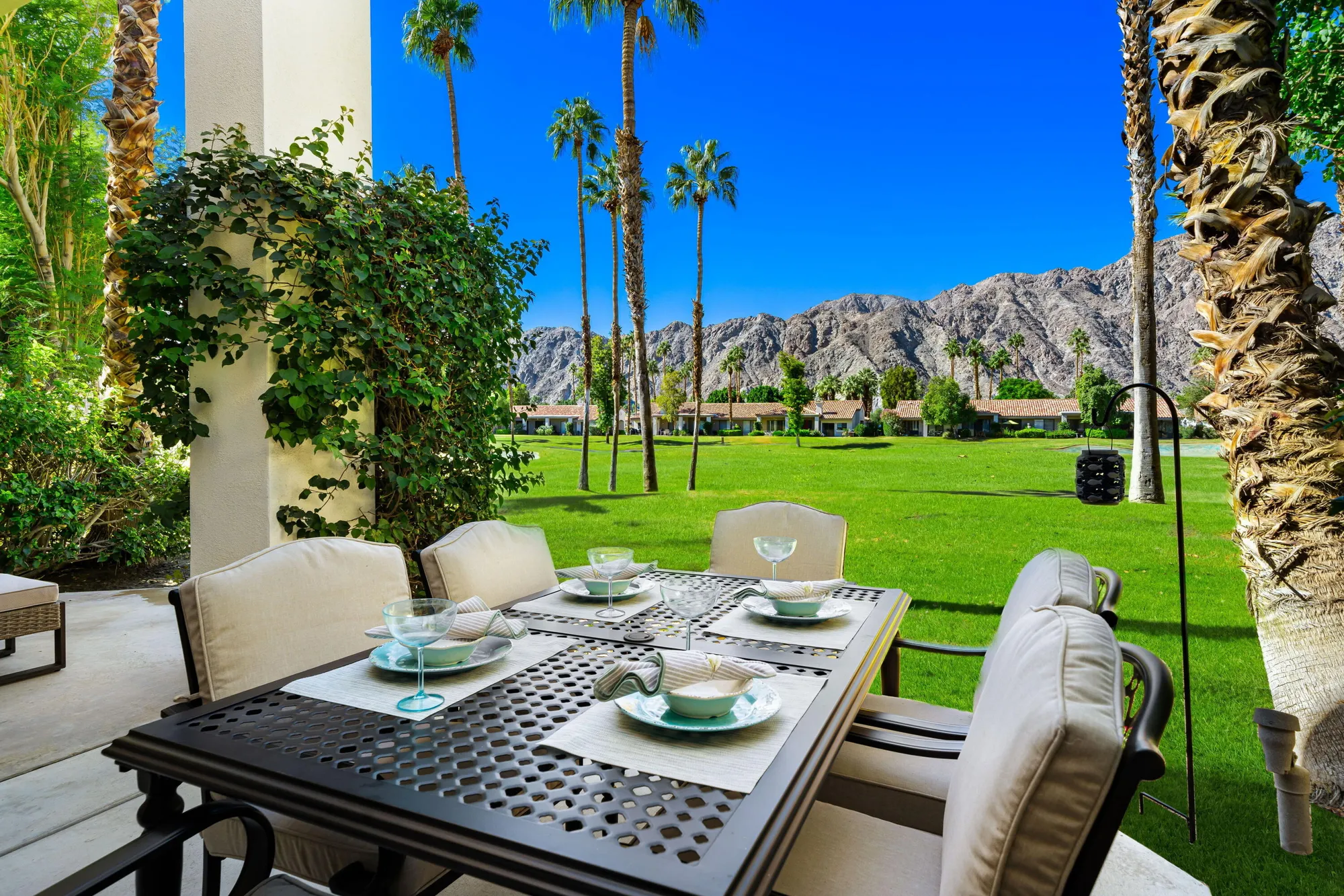 Property Slideshow image 32 of 35 | 55033 oakhill, La Quinta, CA, 92253