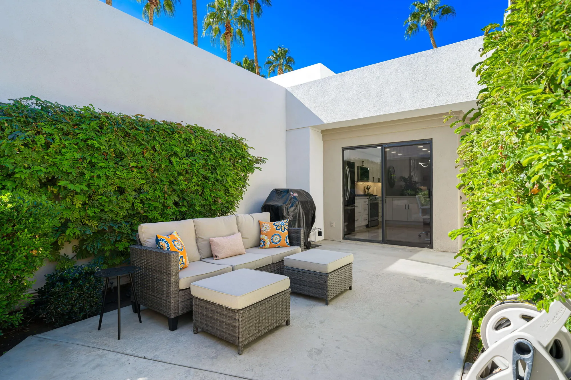 Property Slideshow image 6 of 35 | 55033 oakhill, La Quinta, CA, 92253