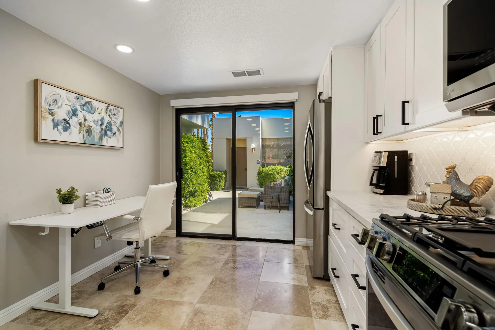 Property Slideshow image 10 of 35 | 55033 oakhill, La Quinta, CA, 92253