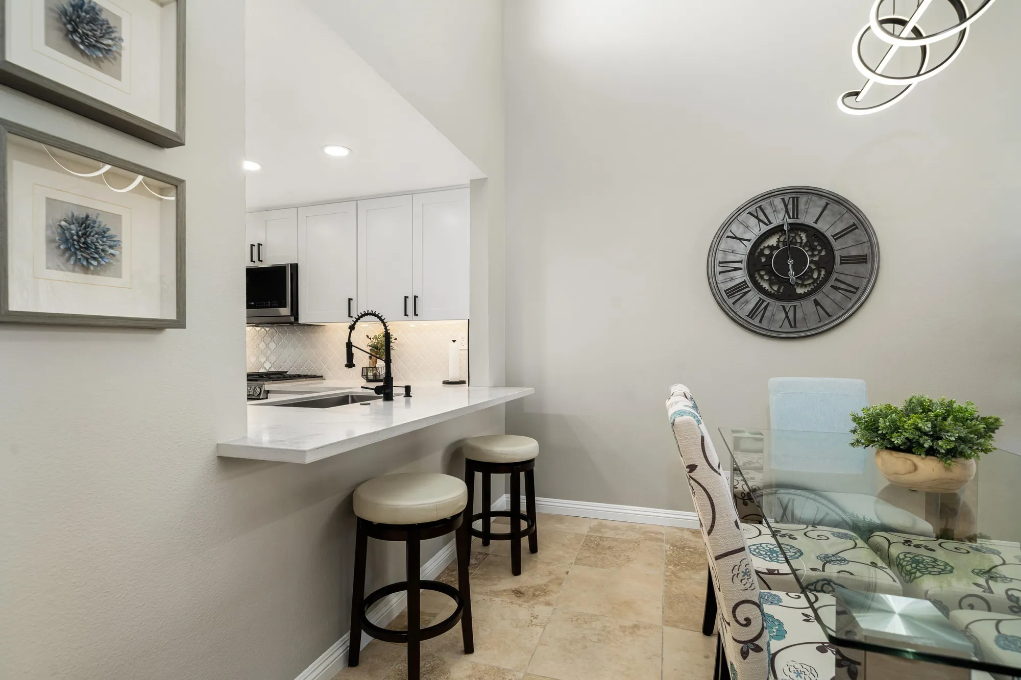 Property Slideshow image 14 of 35 | 55033 oakhill, La Quinta, CA, 92253