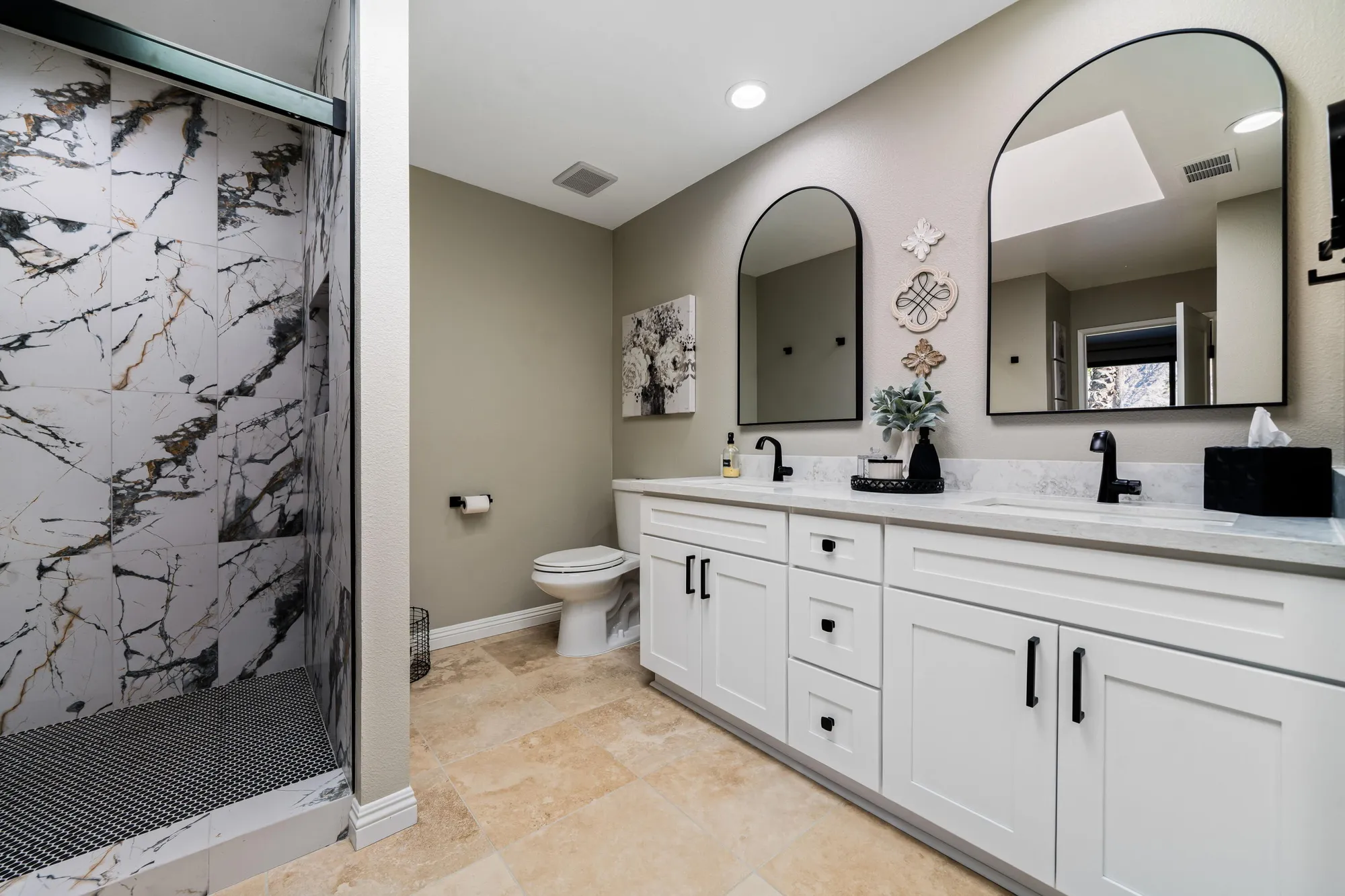 Property Slideshow image 21 of 35 | 55033 oakhill, La Quinta, CA, 92253