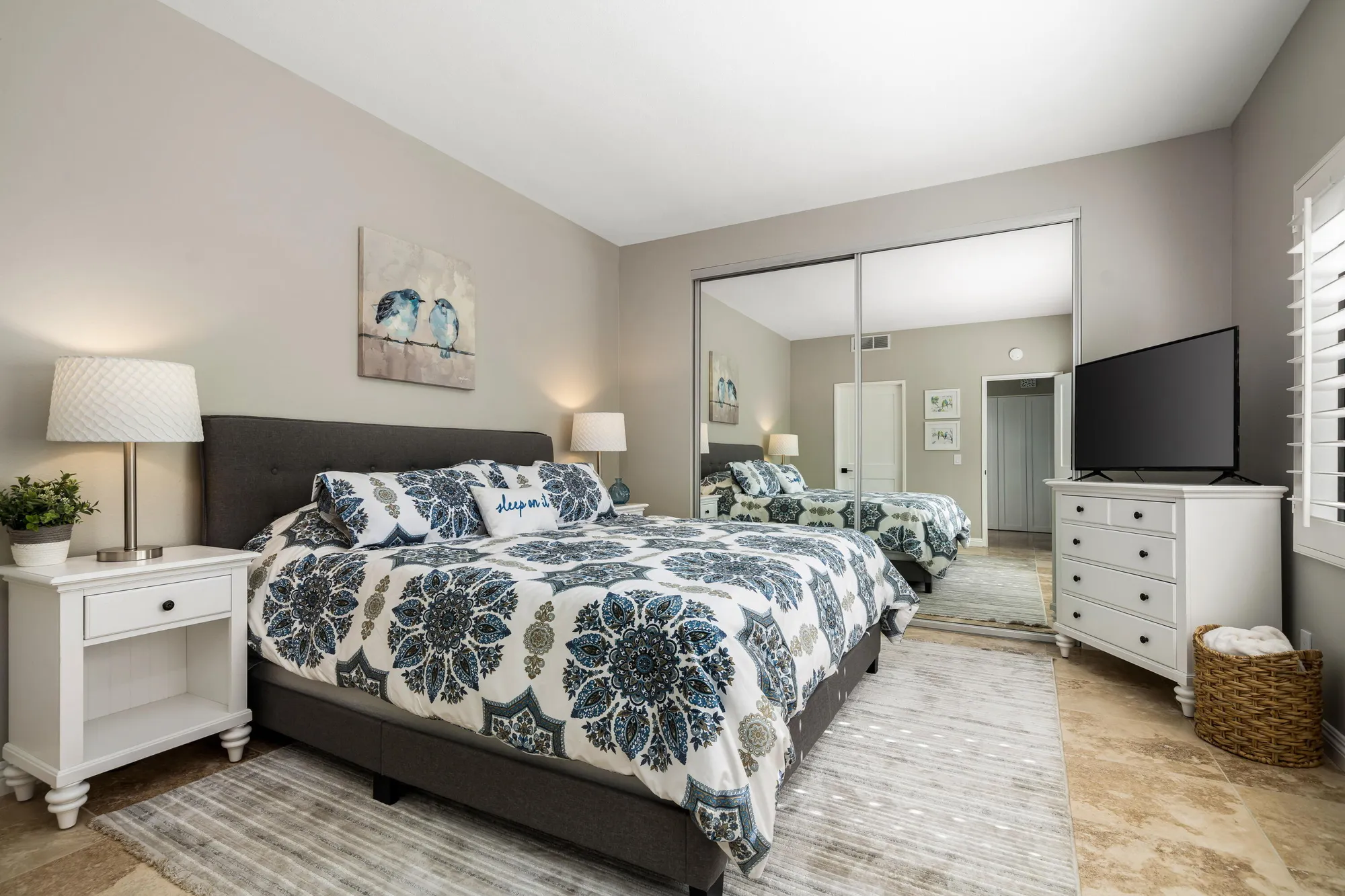 Property Slideshow image 23 of 35 | 55033 oakhill, La Quinta, CA, 92253