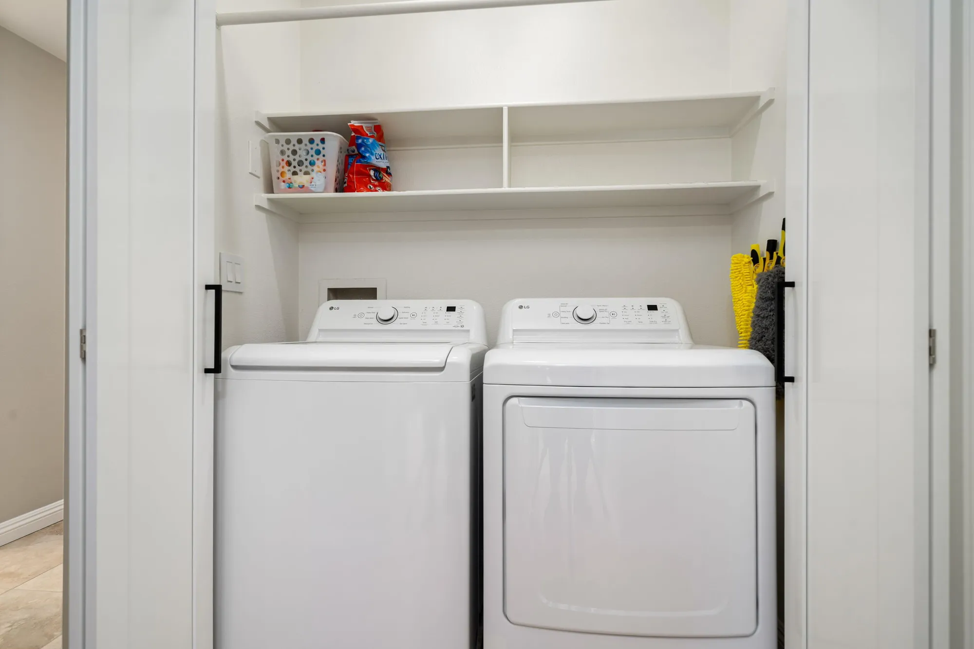 Property Slideshow image 26 of 35 | 55033 oakhill, La Quinta, CA, 92253