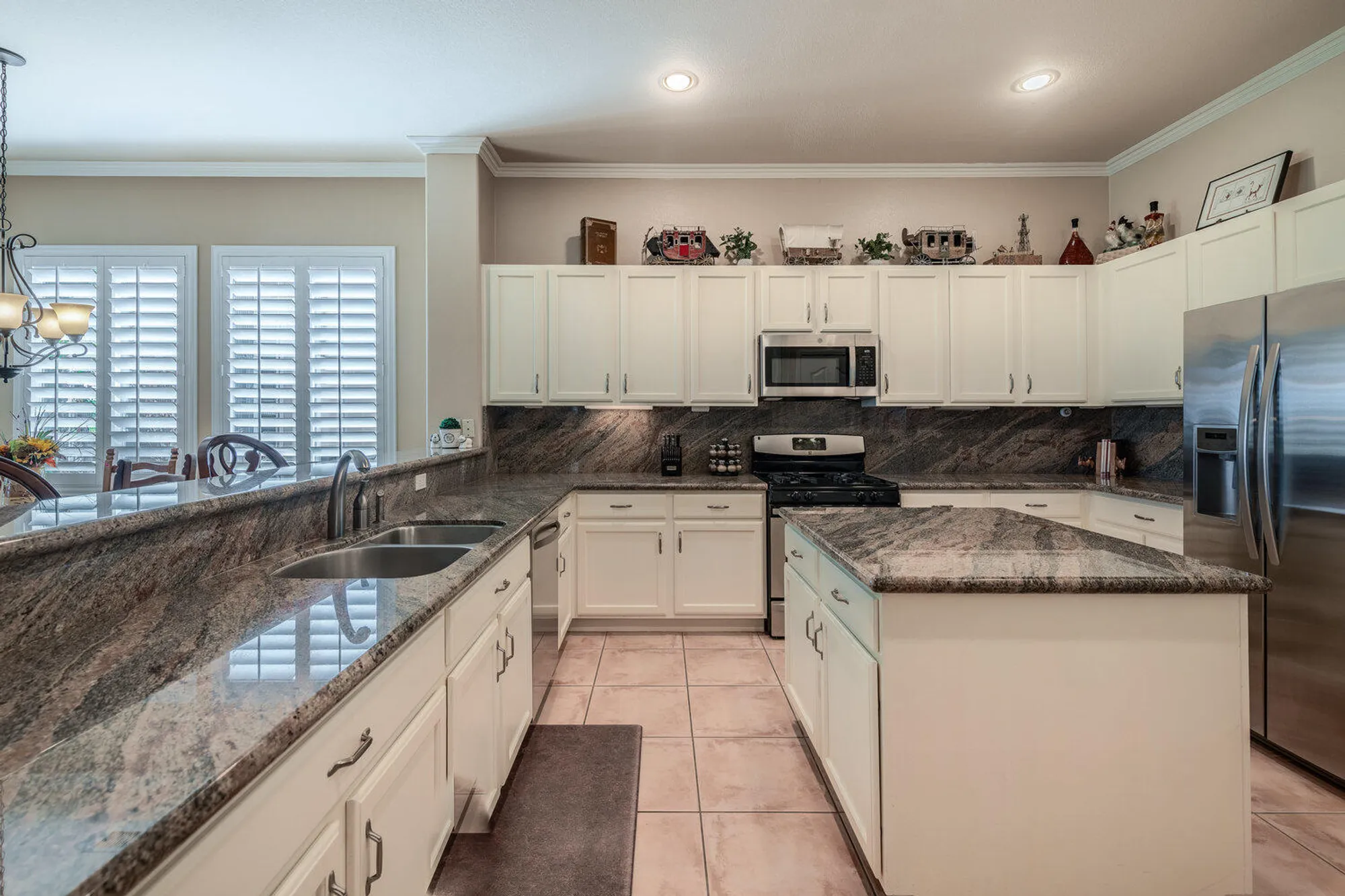 Property Slideshow image 13 of 46 | 43328 n heritage palms dr, Indio, CA, 92201