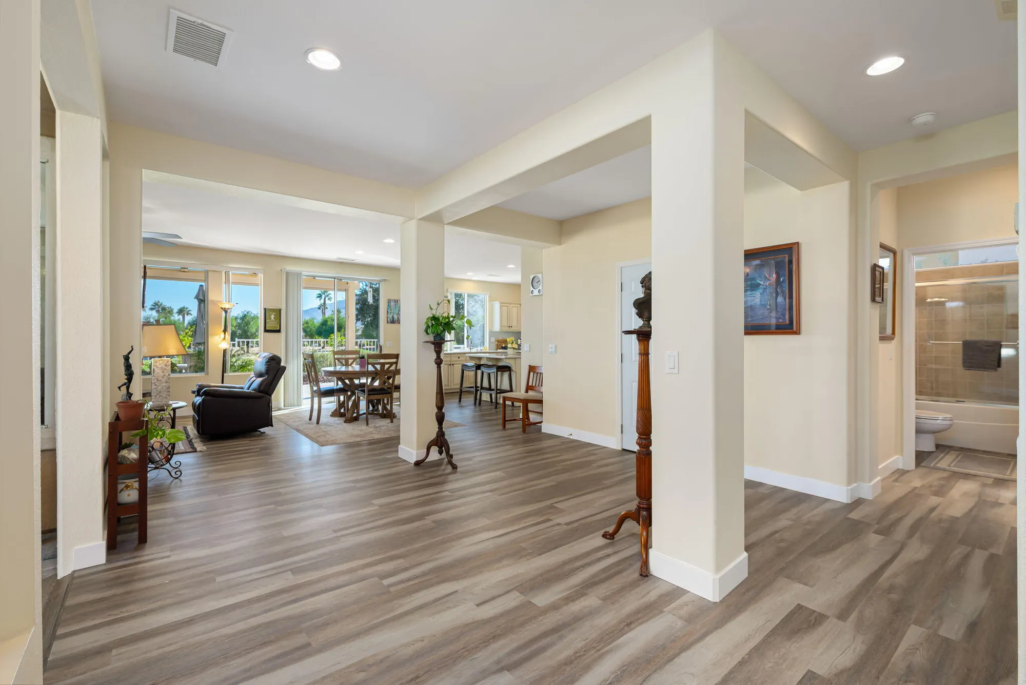 Property Slideshow image 11 of 75 | 81711 brittlebush ln, La Quinta, CA, 92253