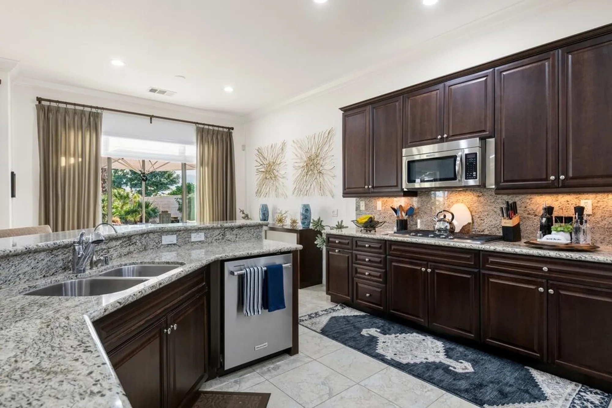 Property Slideshow image 10 of 50 | 81585 corte valdemoro, Indio, CA, 92203