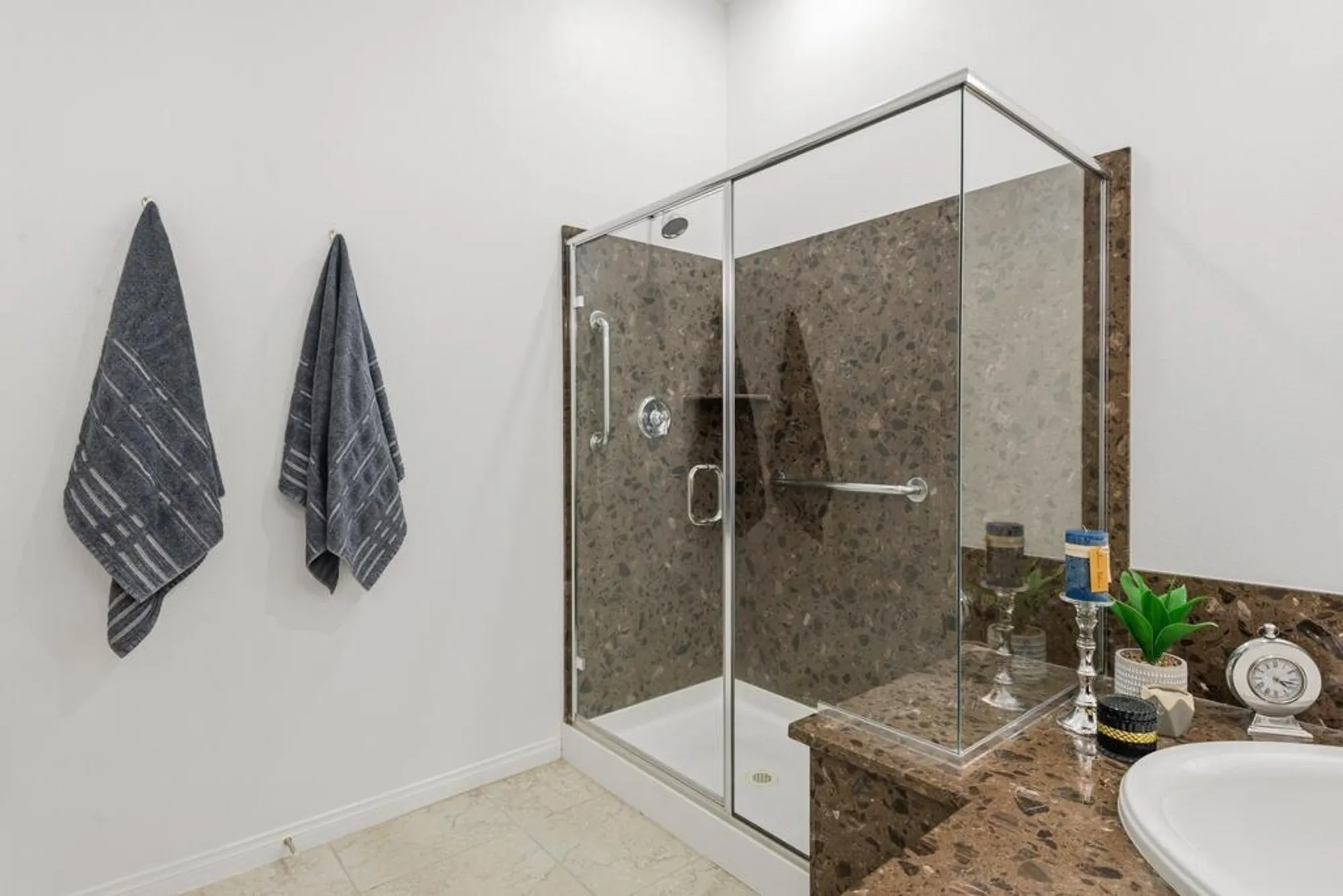 Property Slideshow image 15 of 50 | 81585 corte valdemoro, Indio, CA, 92203