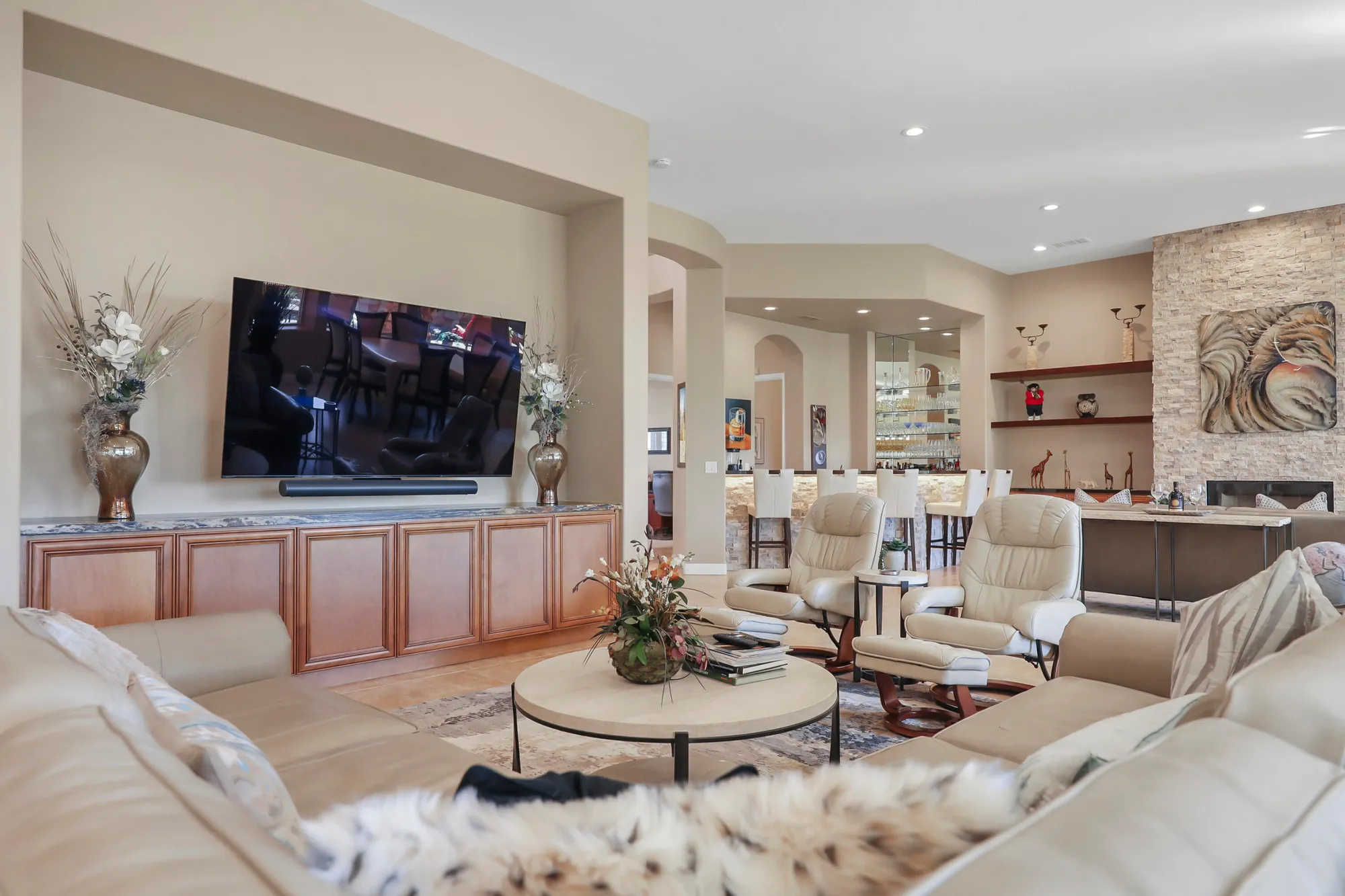 Property Slideshow image 10 of 62 | 81135 muirfield vlg, La Quinta, CA, 92253