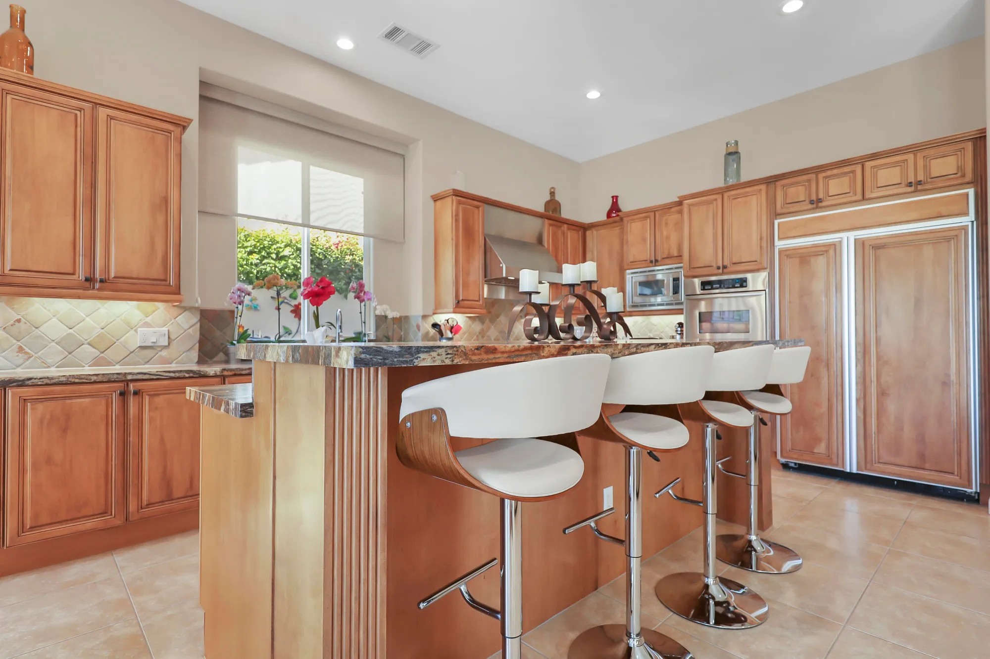 Property Slideshow image 18 of 62 | 81135 muirfield vlg, La Quinta, CA, 92253