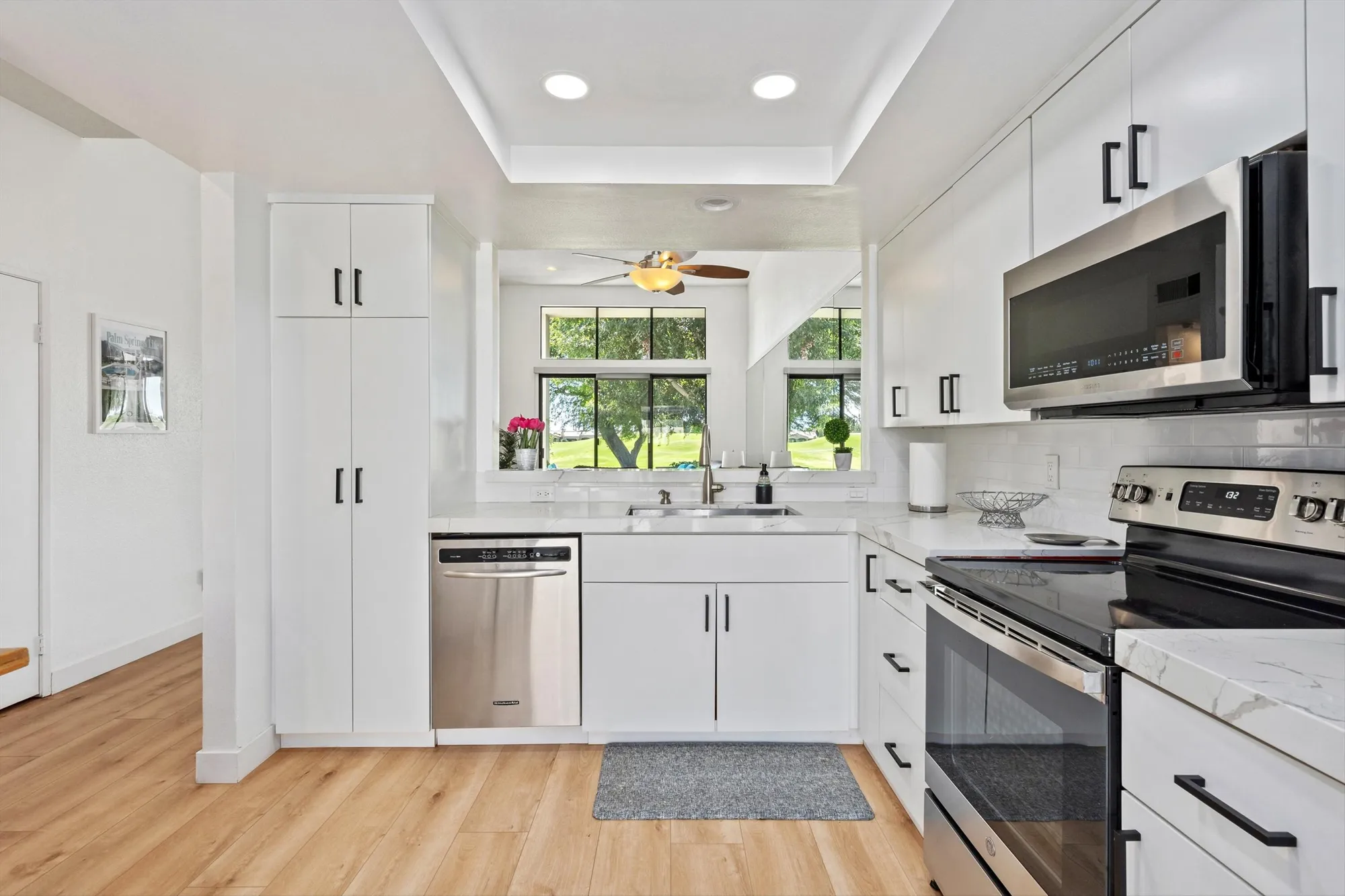 Property Slideshow image 8 of 32 | 54326 oak tree a122, La Quinta, CA, 92253