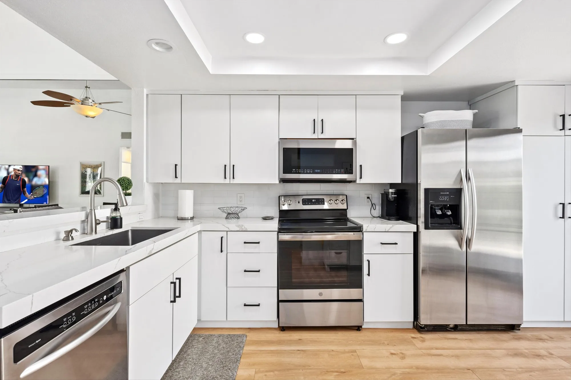 Property Slideshow image 9 of 32 | 54326 oak tree a122, La Quinta, CA, 92253